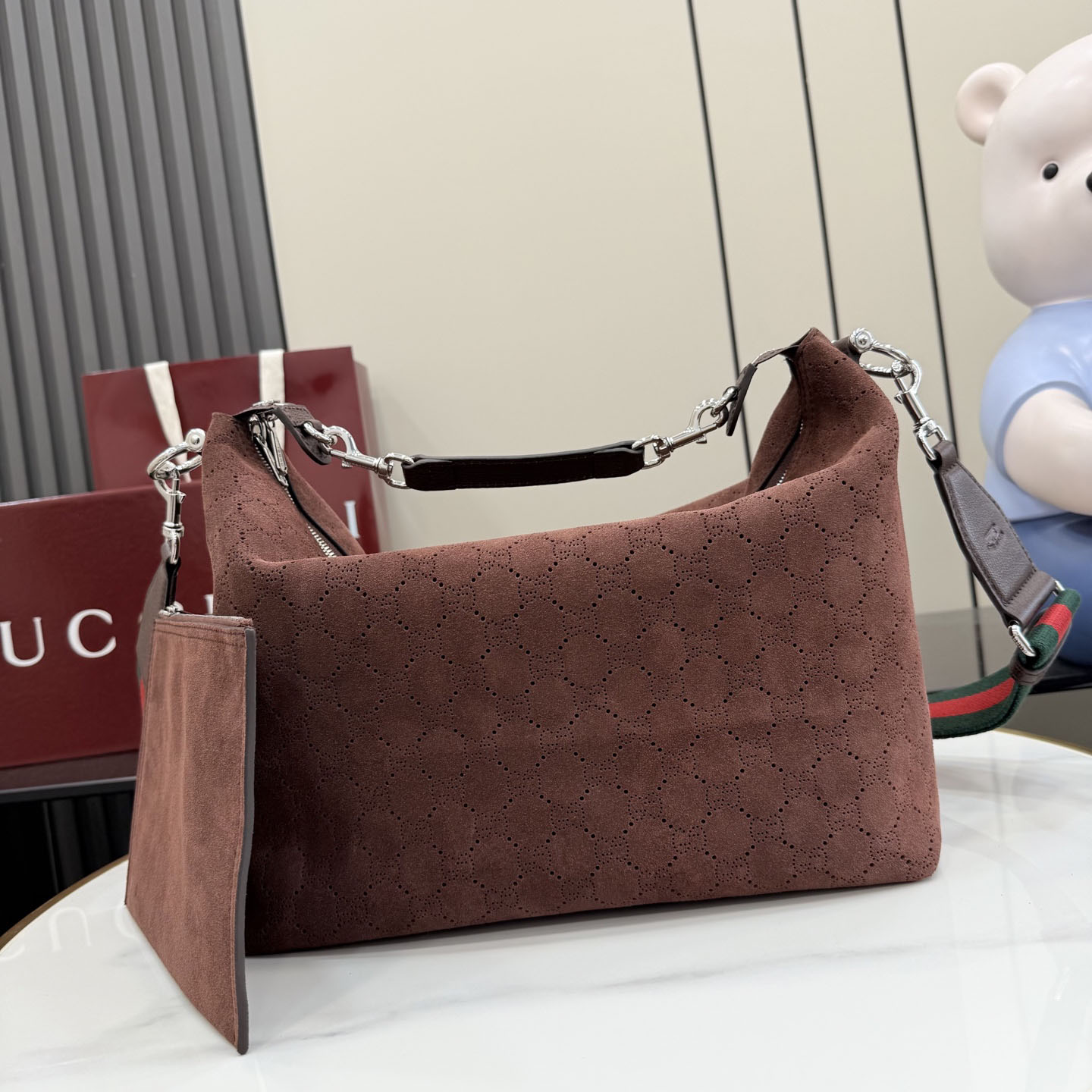 Gucci Brera Medium Crossbody Bag A006X0 - DesignerGu