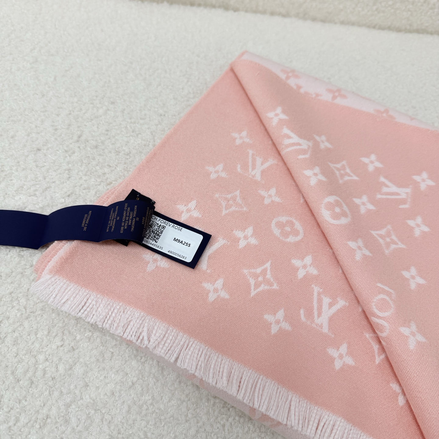 Louis Vuitton Forevergram Scarf  - DesignerGu