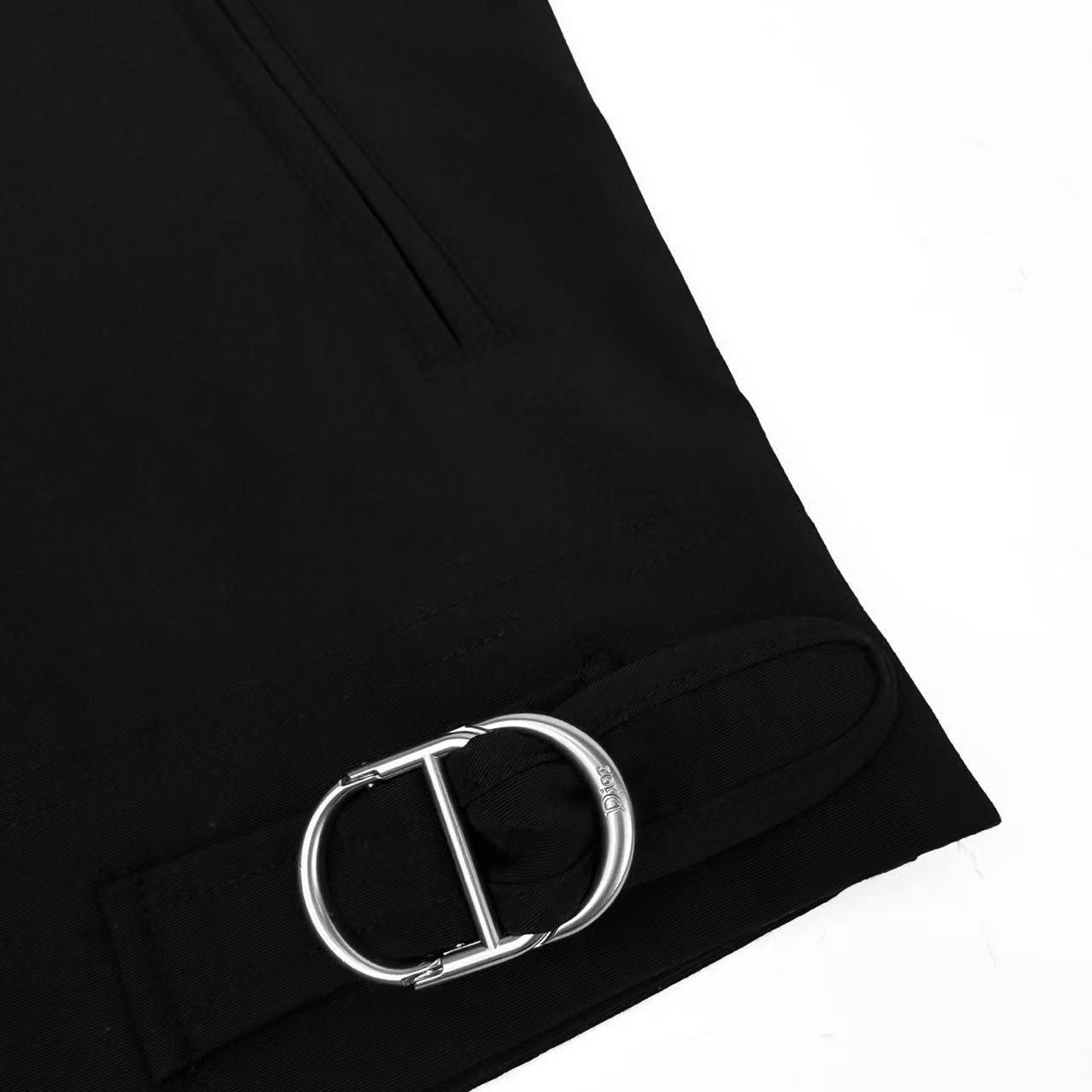 Dior Zipped Jacket with CD Buckles - DesignerGu