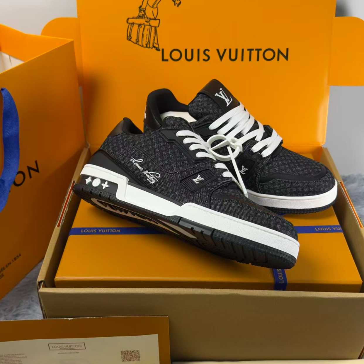 Louis Vuitton LV Trainer Sneaker 1AKPCE（upon uk size） - DesignerGu