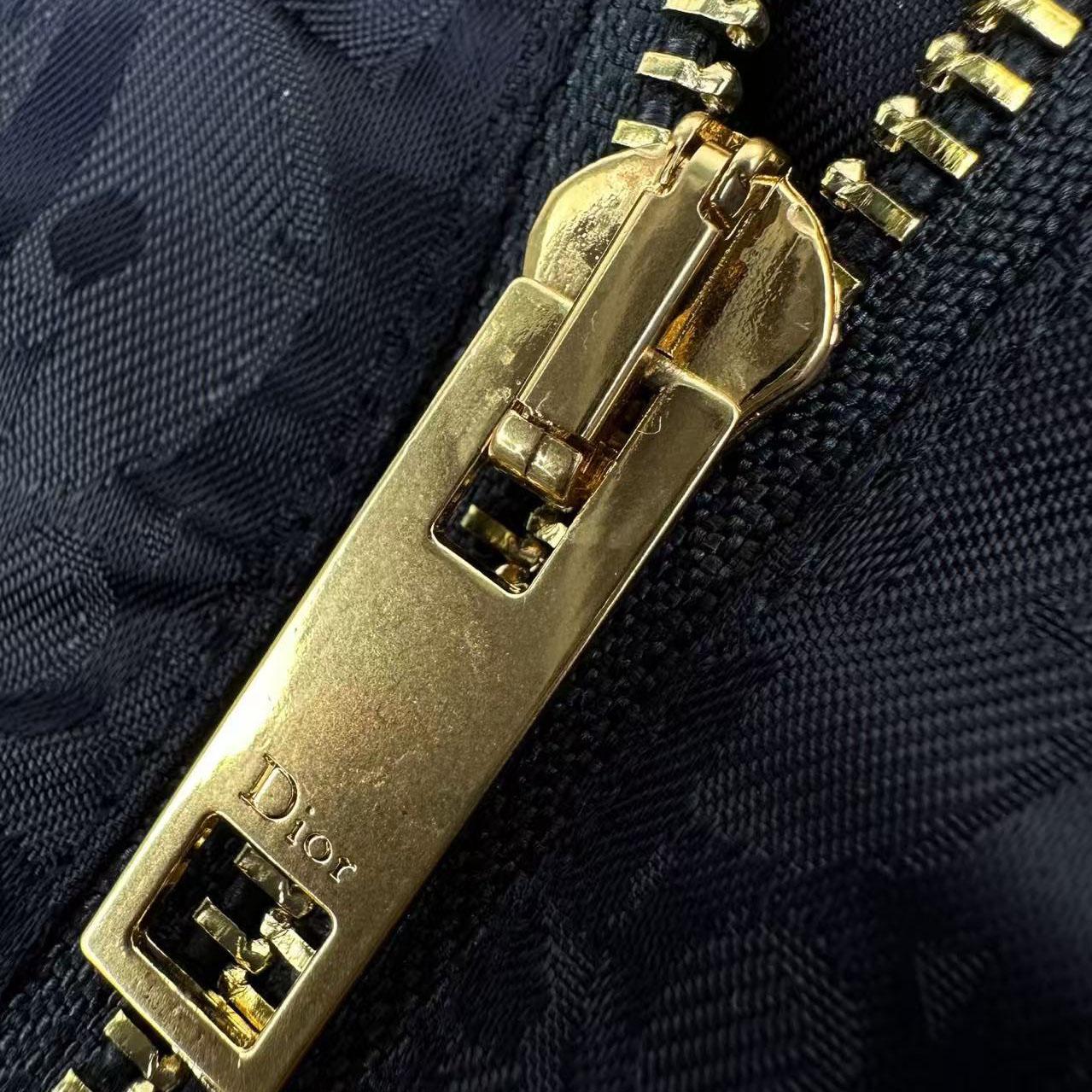 Dior Zipped Cropped Jacket - DesignerGu