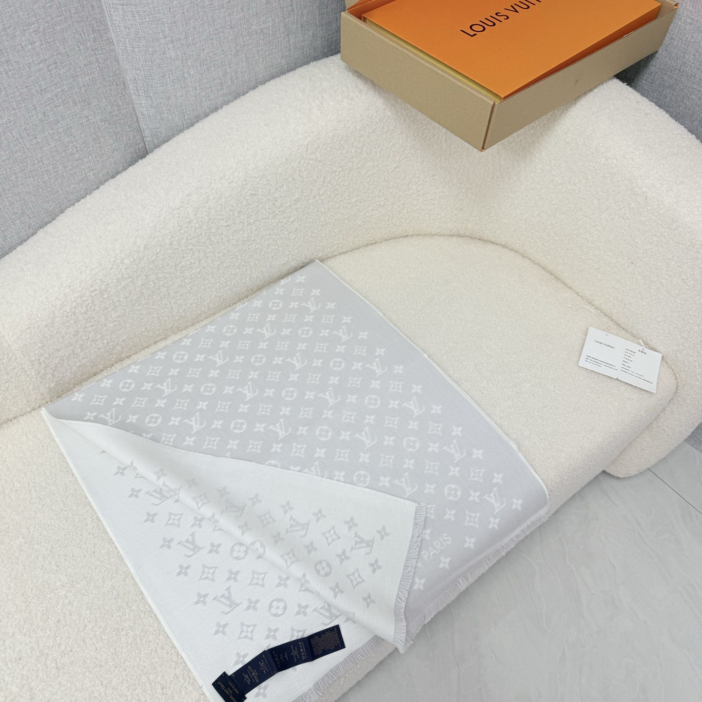 Louis Vuitton Forevergram Scarf  - DesignerGu