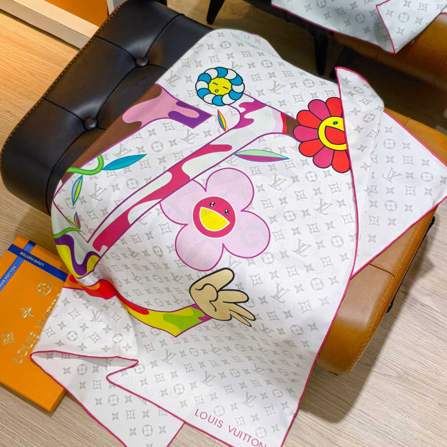 Louis Vuitton LV x TM Monogram Superflat Square 90 M96097 - DesignerGu
