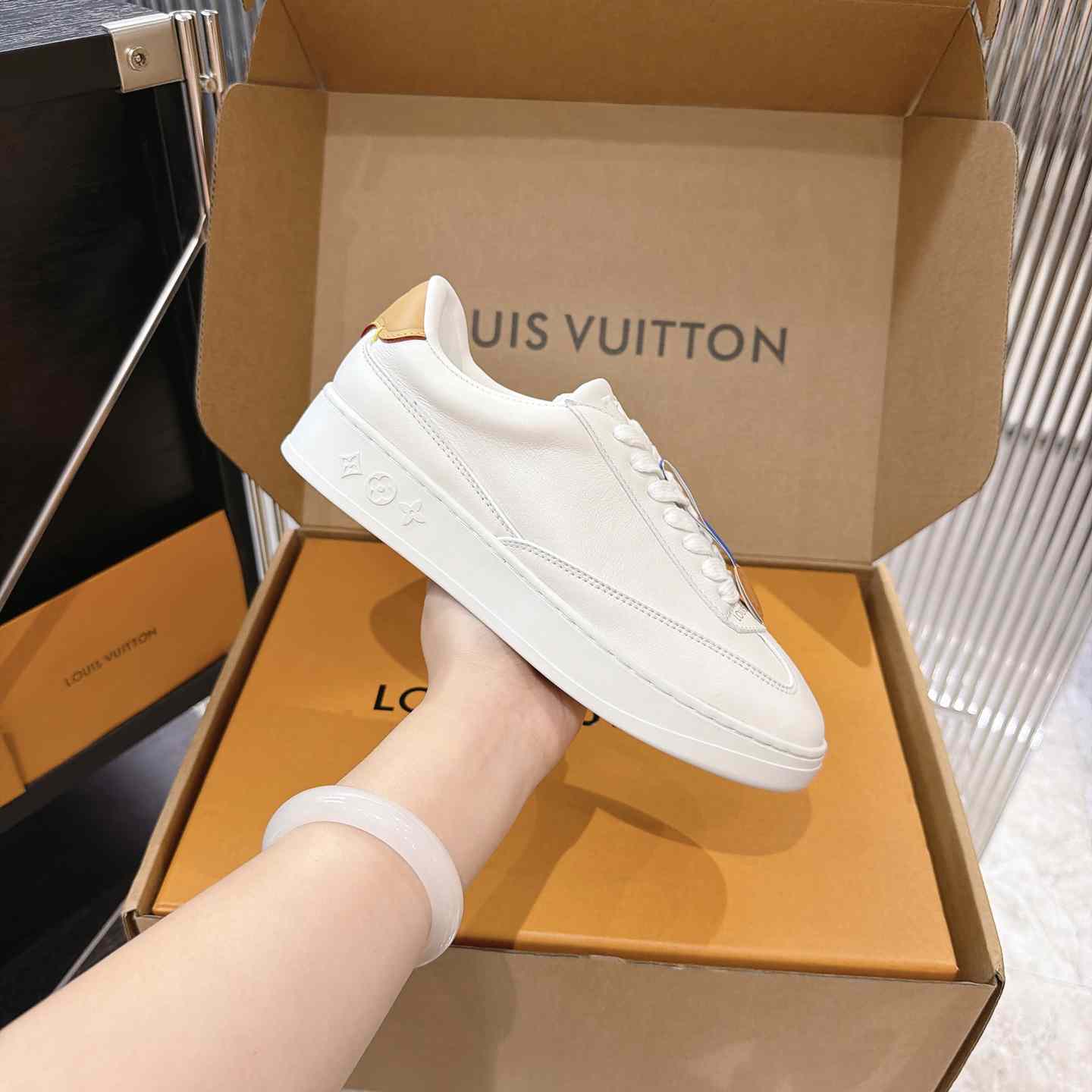 Louis Vuitton LV Flash Sneaker 1AJA24  (upon uk size) - DesignerGu