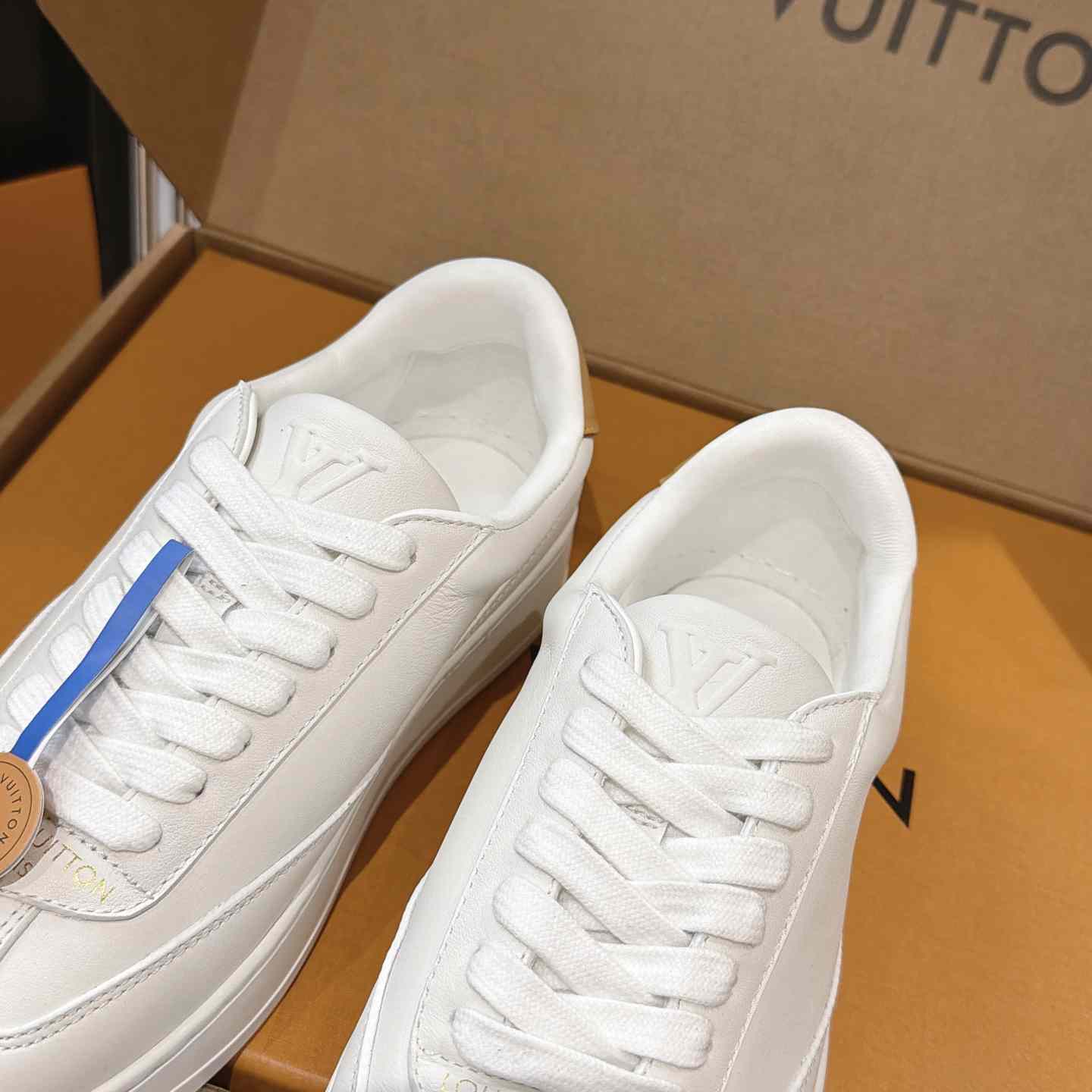 Louis Vuitton LV Flash Sneaker 1AJA24  (upon uk size) - DesignerGu
