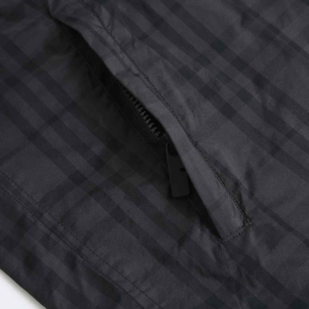 Burberry Reversible Check Newport Hooded Jacket - DesignerGu