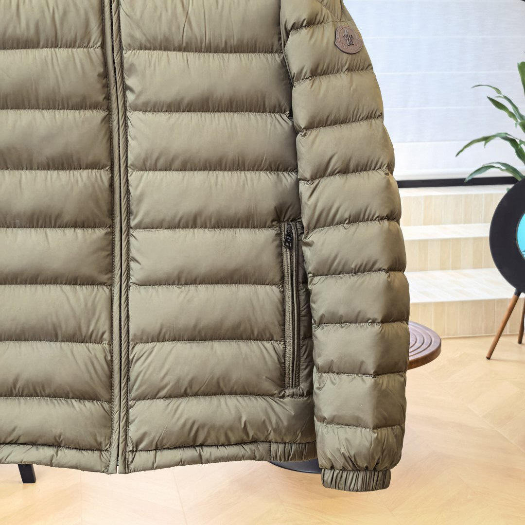 Moncler Solienn Hooded Short Down Jacket - DesignerGu