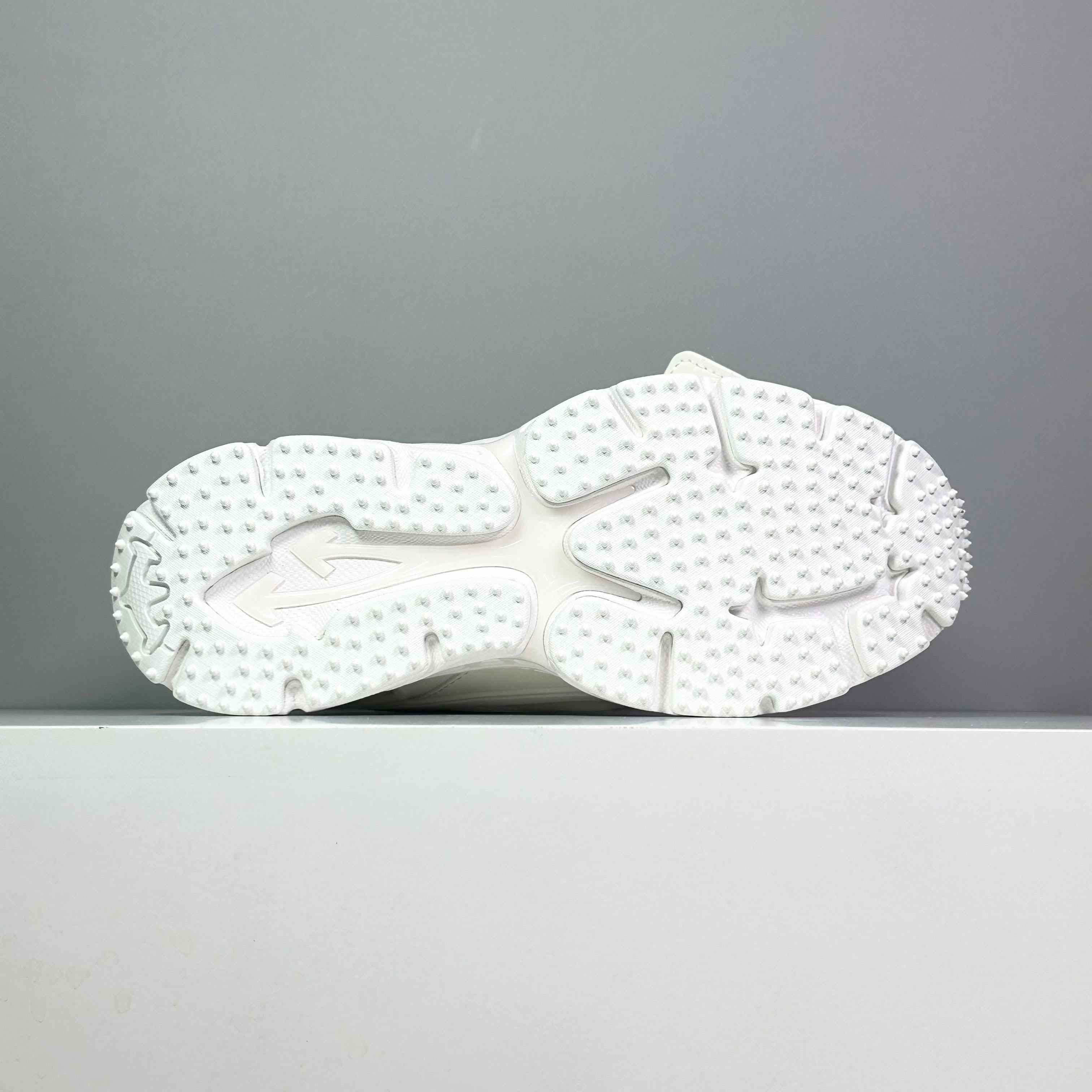 Off-White Be Right Back Open Sneakers - DesignerGu