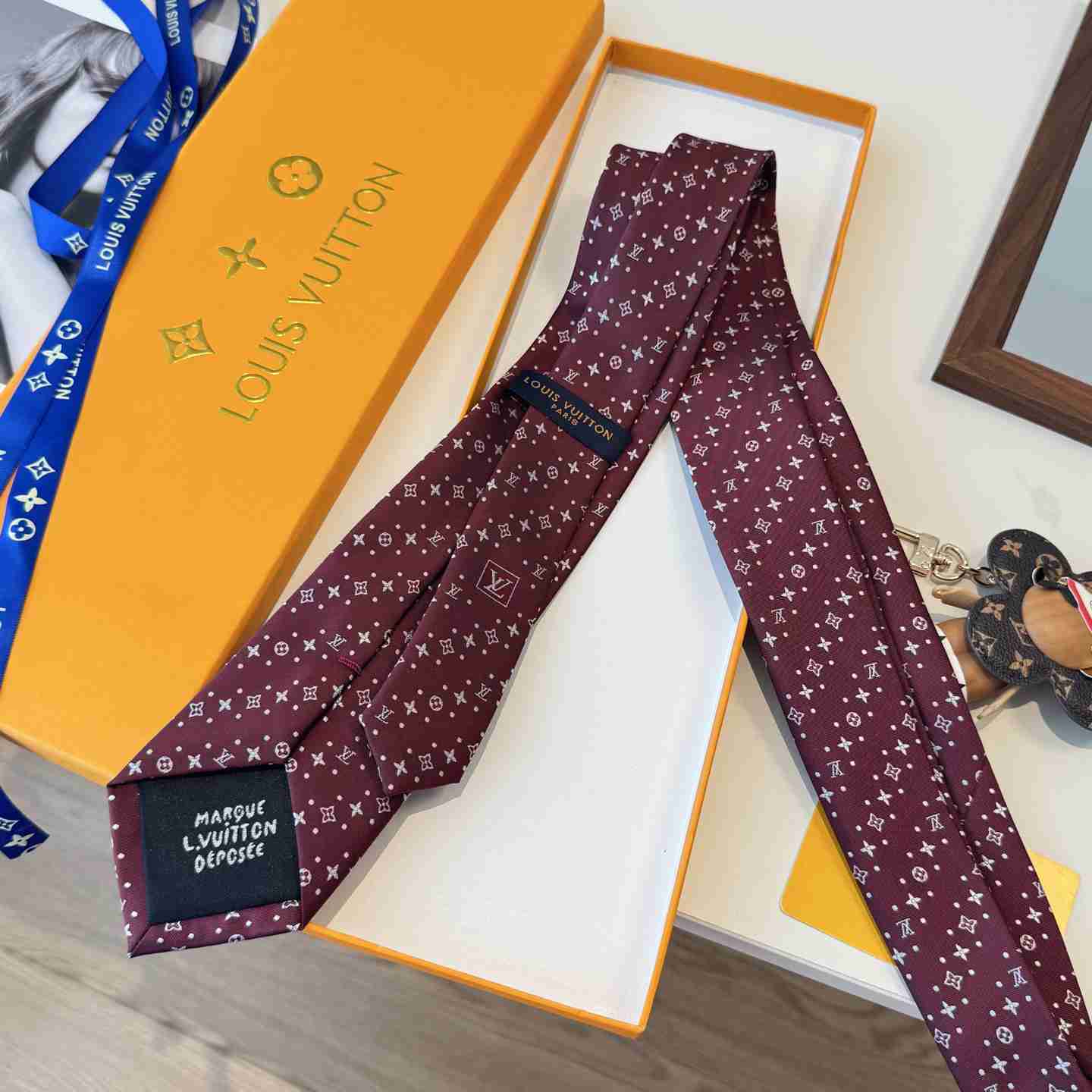 Louis Vuitton Stormy Monogram Tie M97837 - DesignerGu