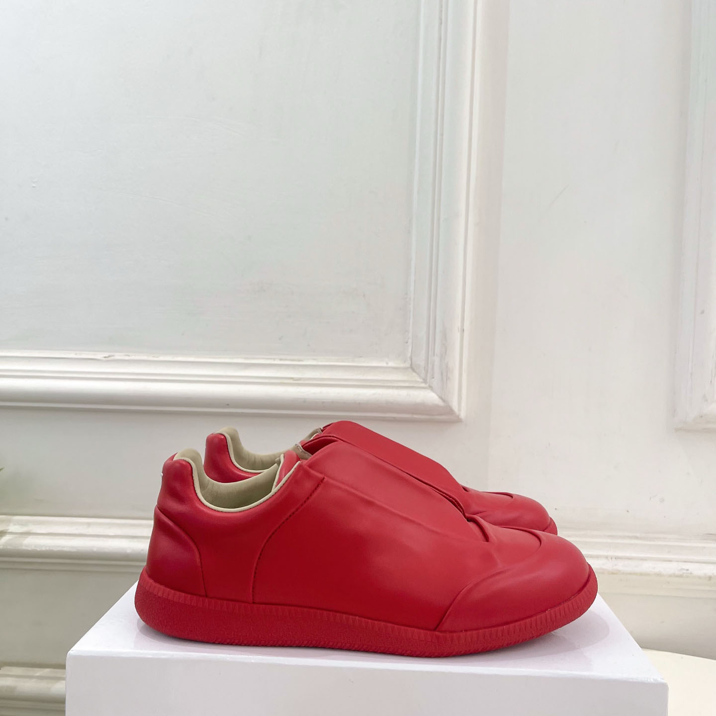 Maison Margiela 22 Future Low Top Sneaker 'Red' - DesignerGu