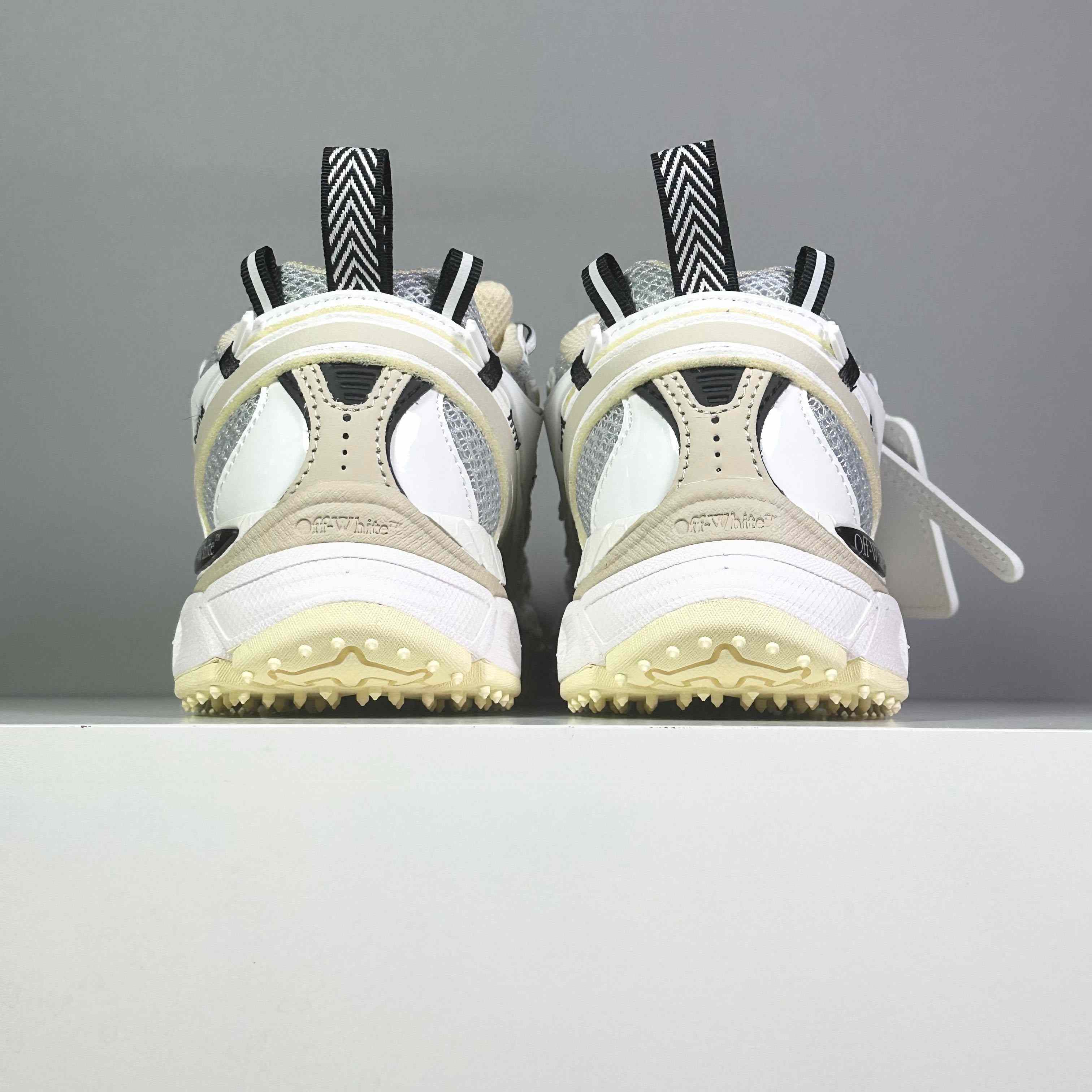 Off-White Be Right Back Sneakers - DesignerGu