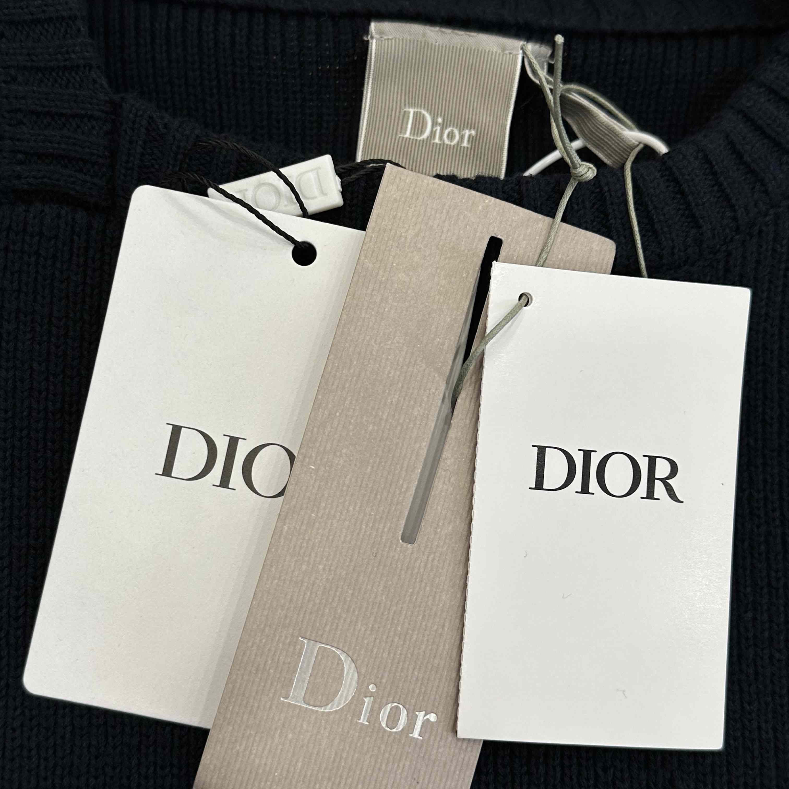 Dior Neck Sweater, Regular Fit - DesignerGu