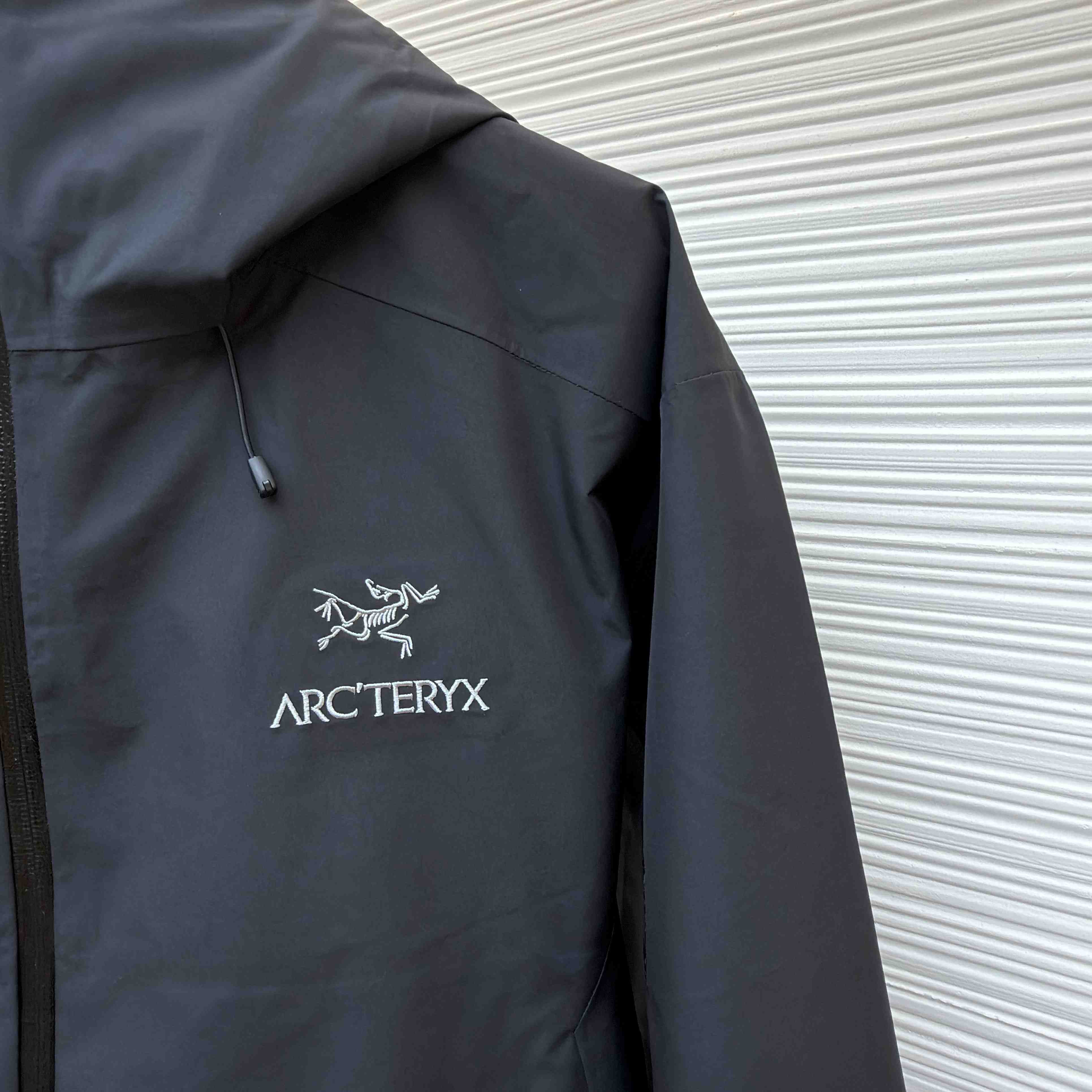 Arc'teryx Beta LT Jacket  - DesignerGu