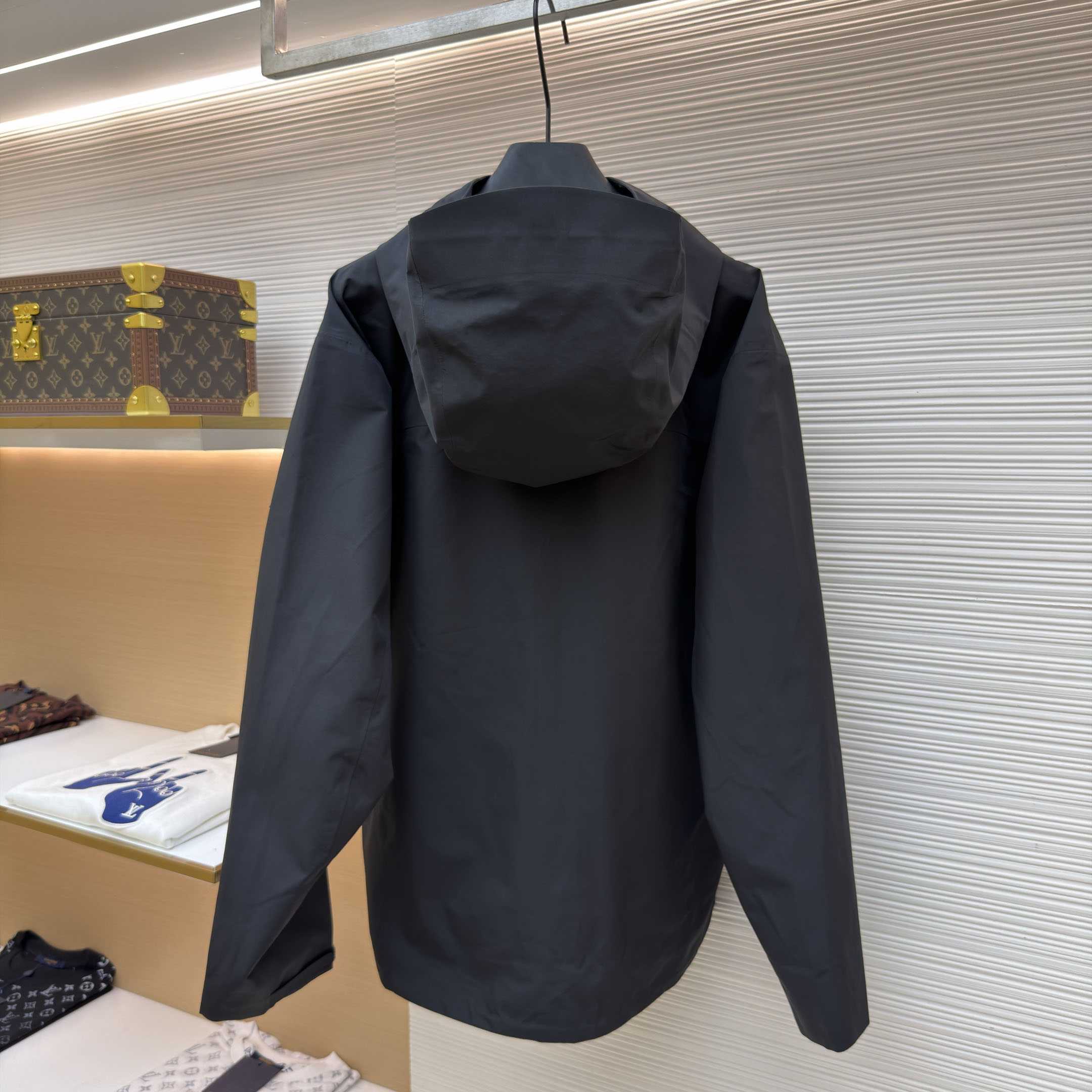 Arc'teryx Beta LT Jacket  - DesignerGu