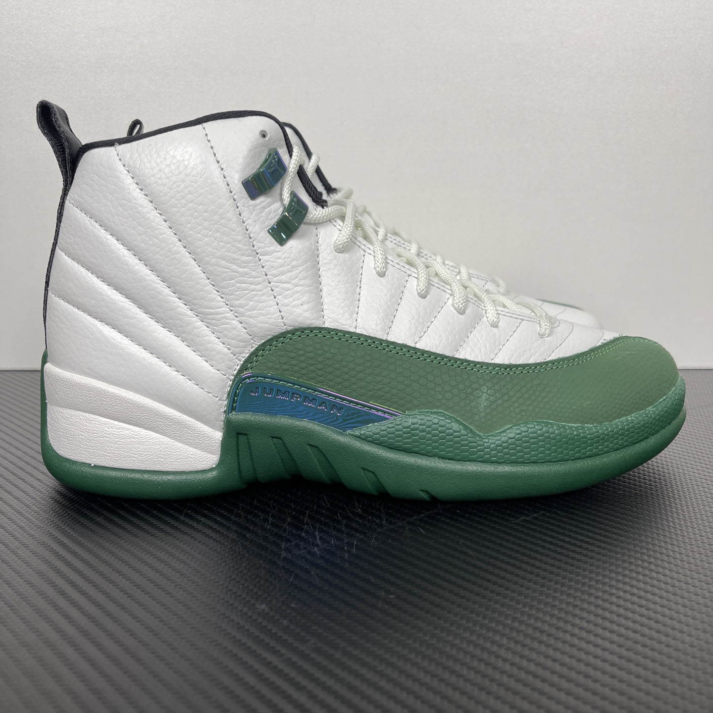 Jordan Air Jordan 12 Bucks   CT8013-103 - DesignerGu