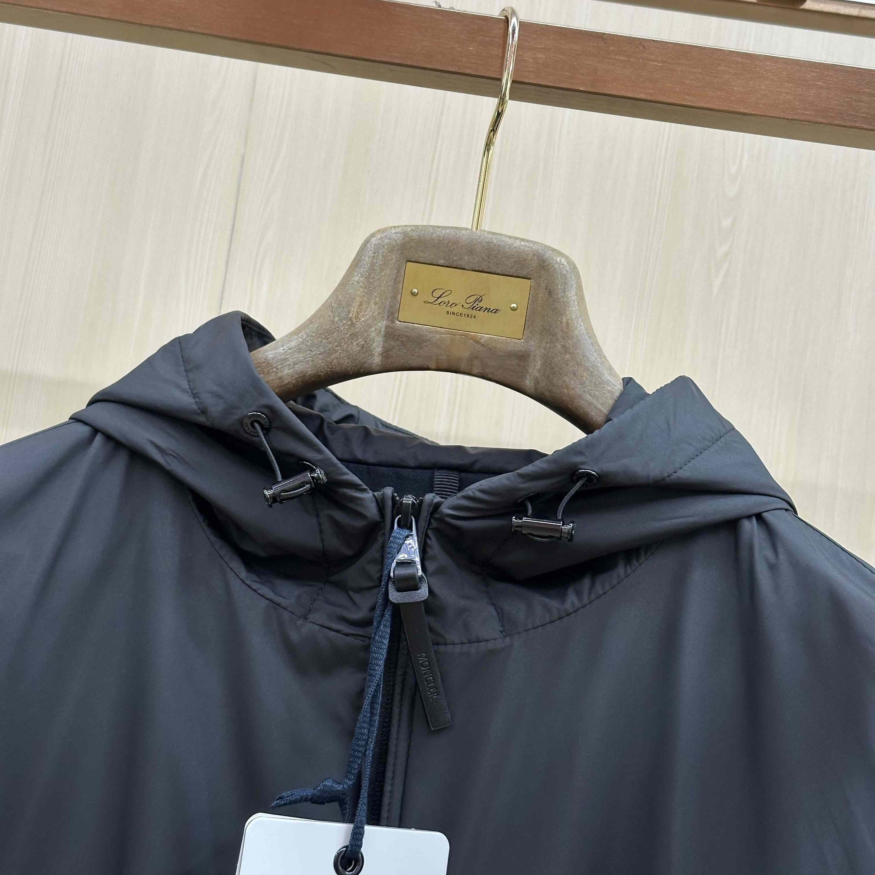 Moncler Domene Hooded Jacket - DesignerGu