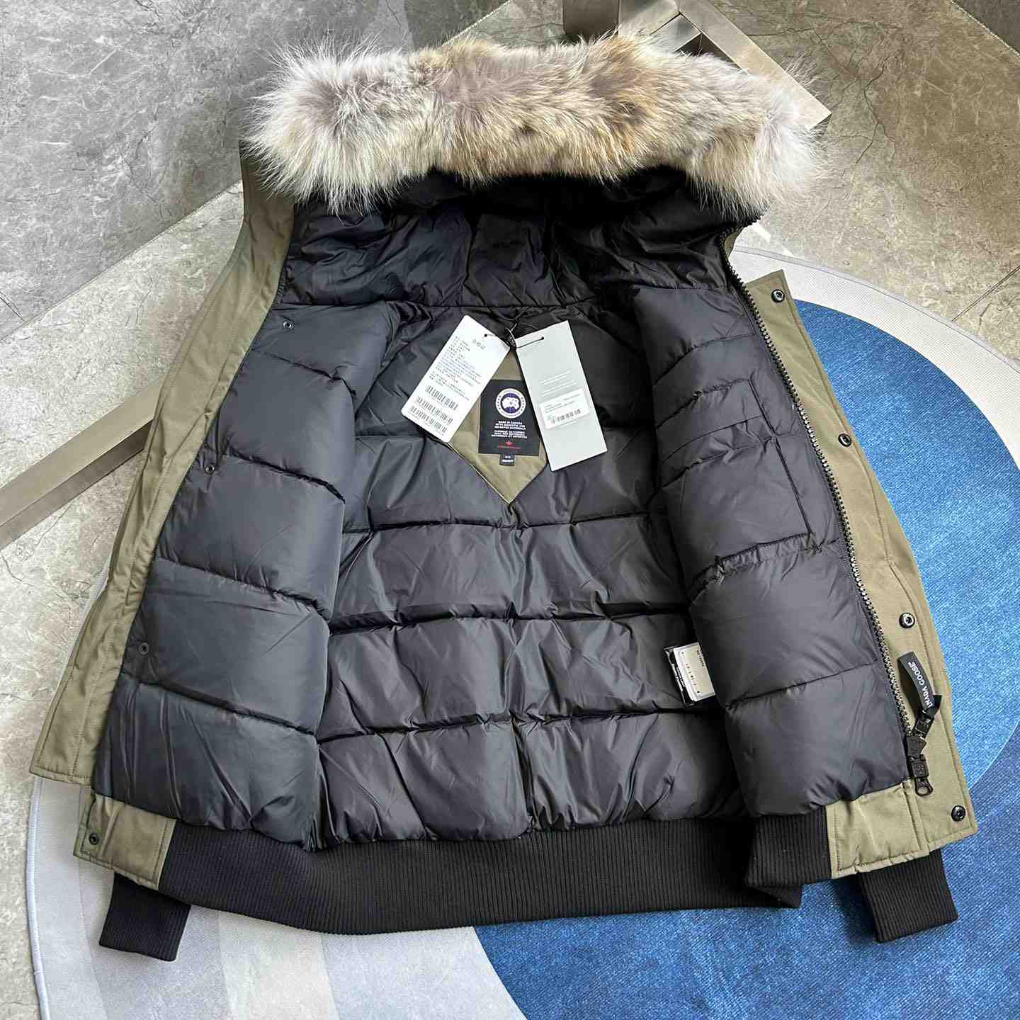 Canada Goose Chilliwack Bomber Jacket - DesignerGu