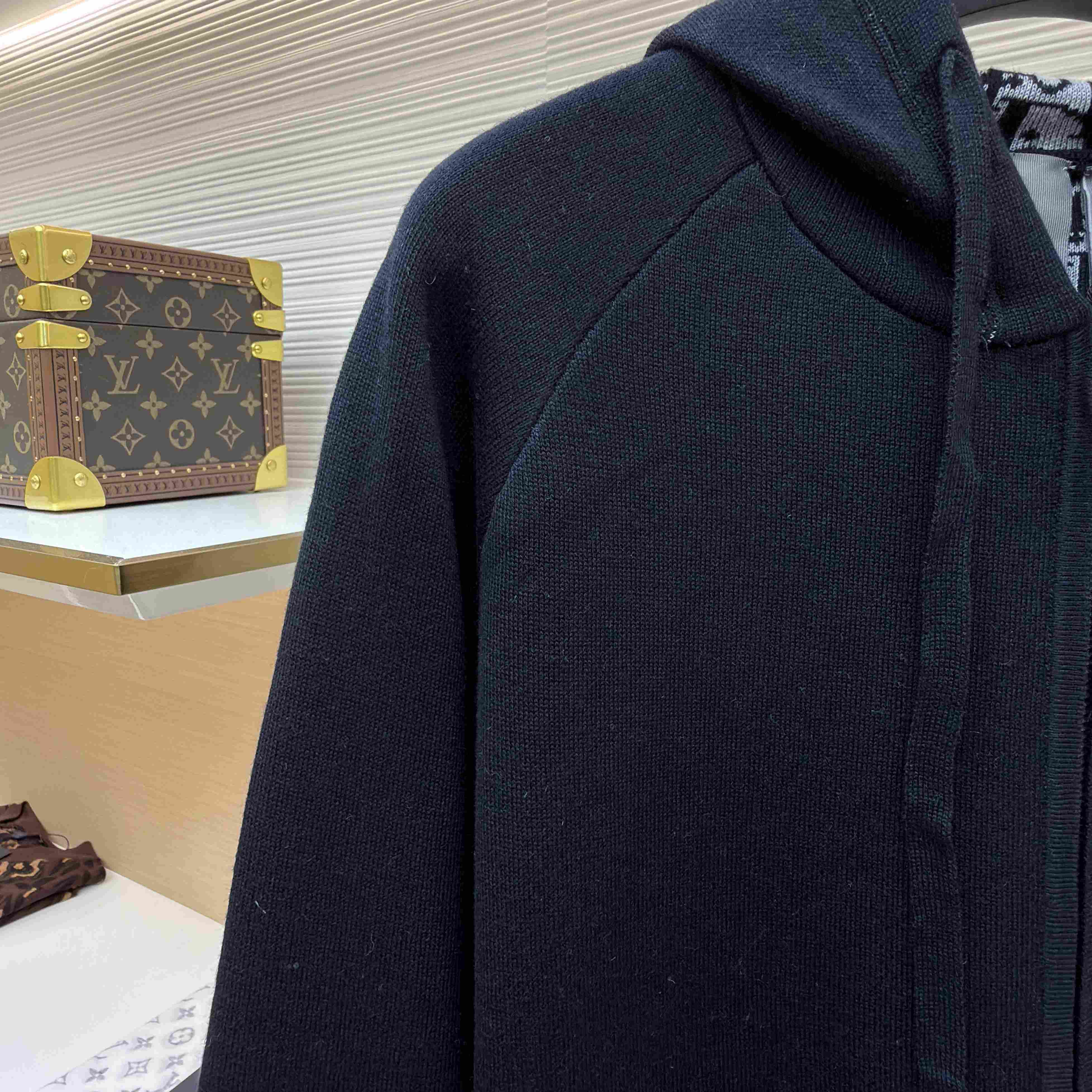 Dior Hooded Sweatshirt, Comfortable Fit - DesignerGu