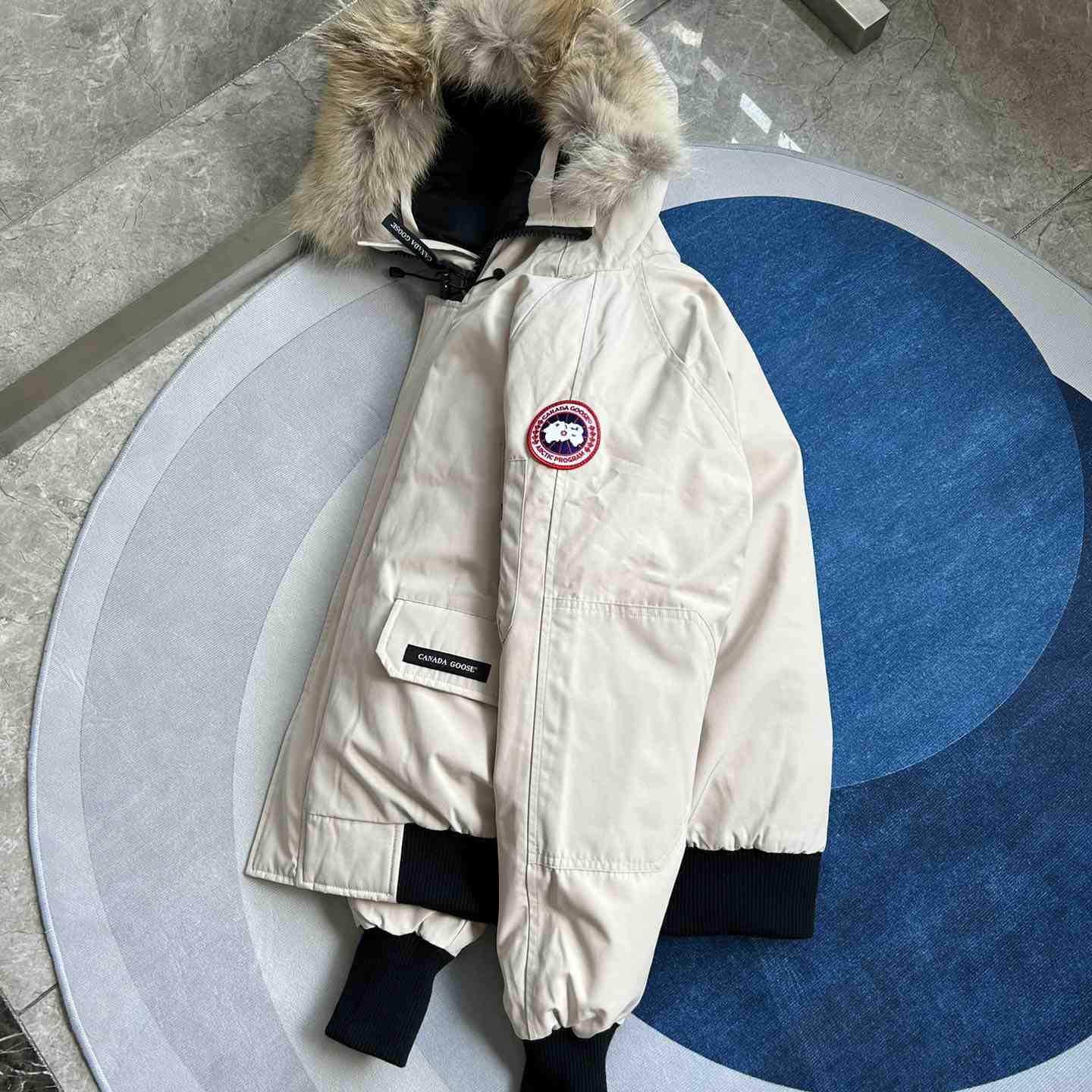 Canada Goose Chilliwack Bomber Jacket - DesignerGu