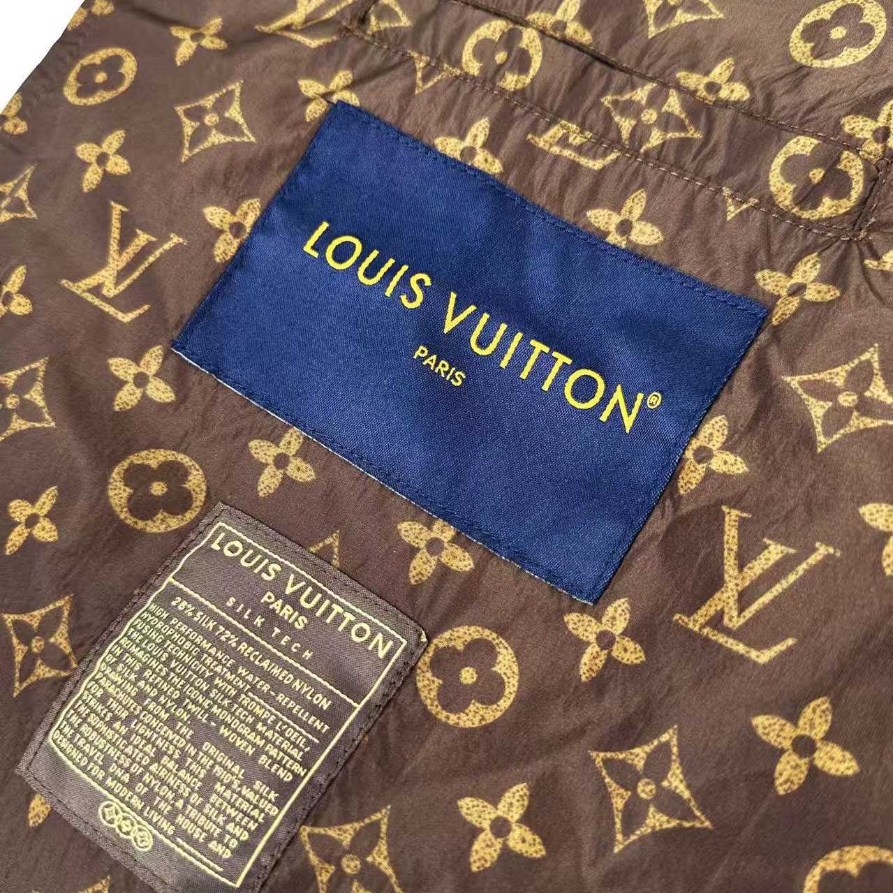 Louis Vuitton Silk Tech Carcoat - DesignerGu