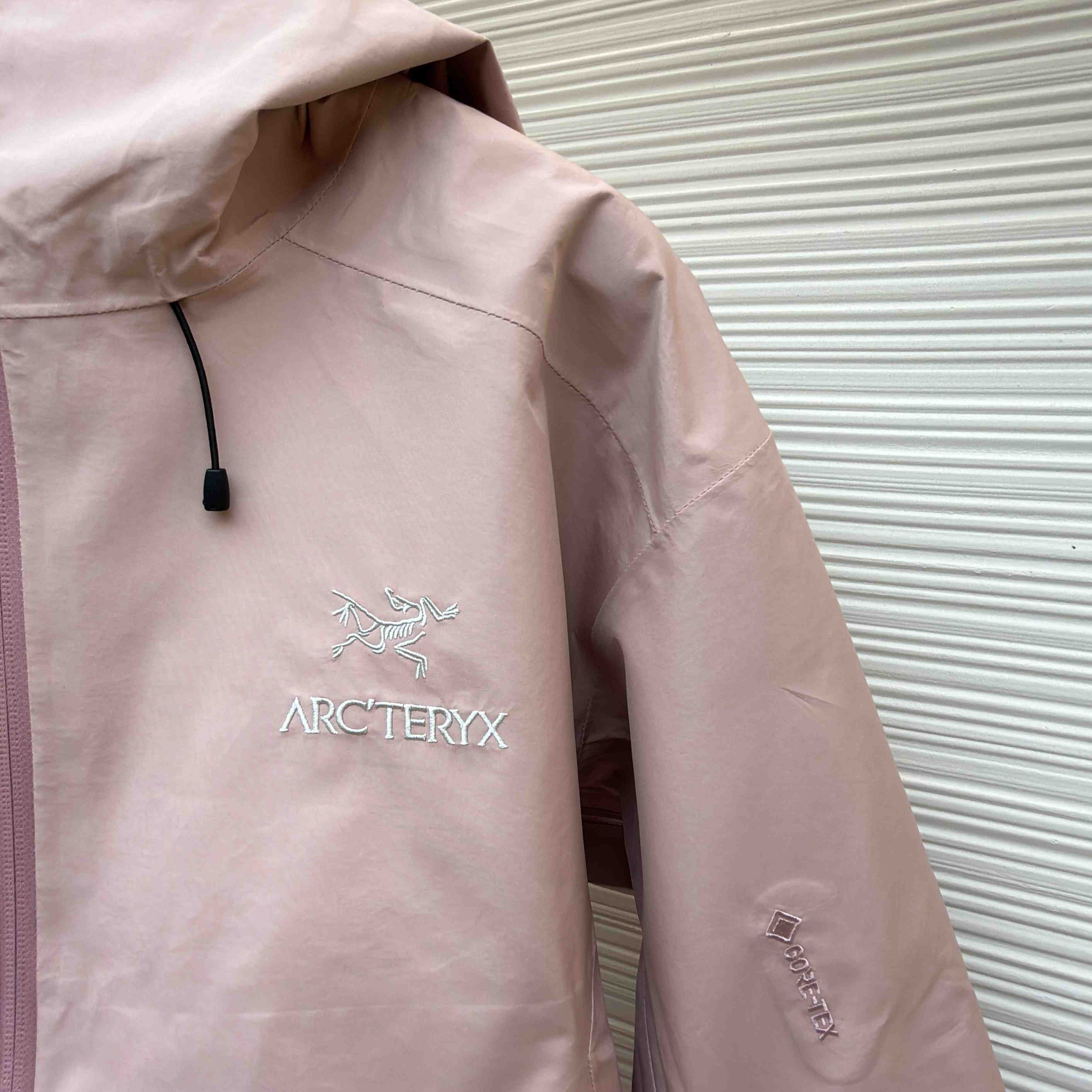 Arc'teryx Beta LT Jacket  - DesignerGu