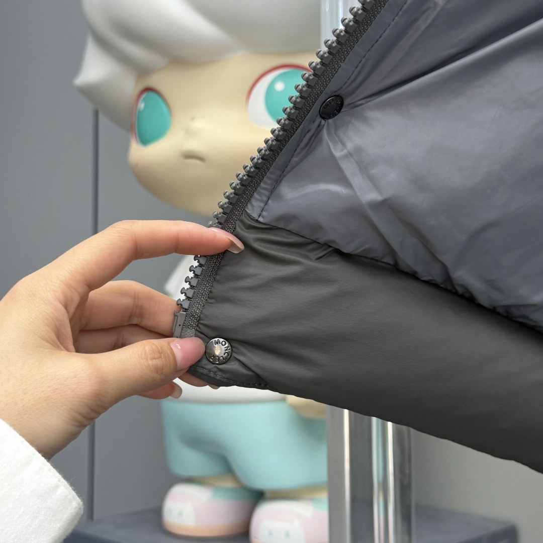 Moncler Tib Down Vest - DesignerGu