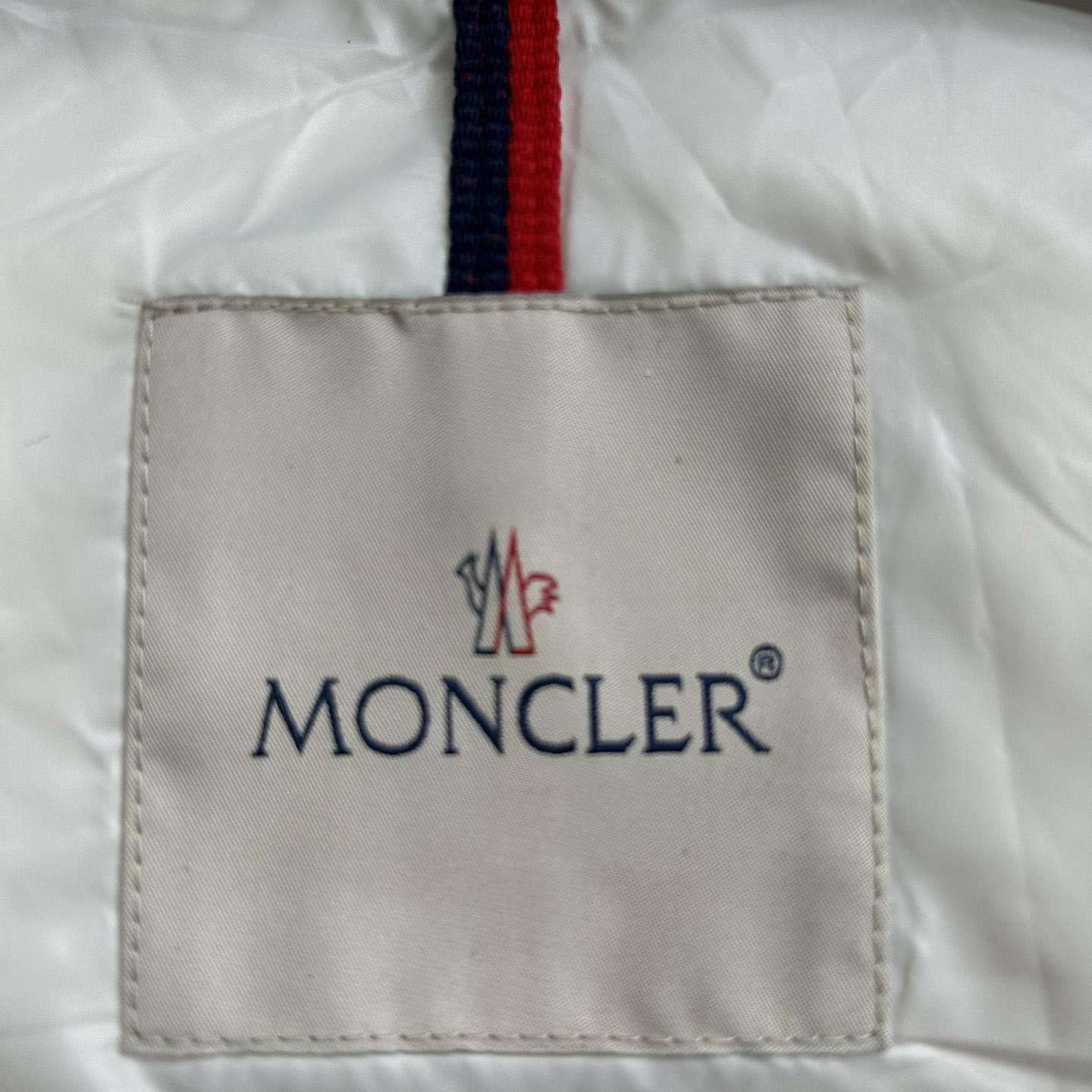 Moncler Tib Down Vest - DesignerGu