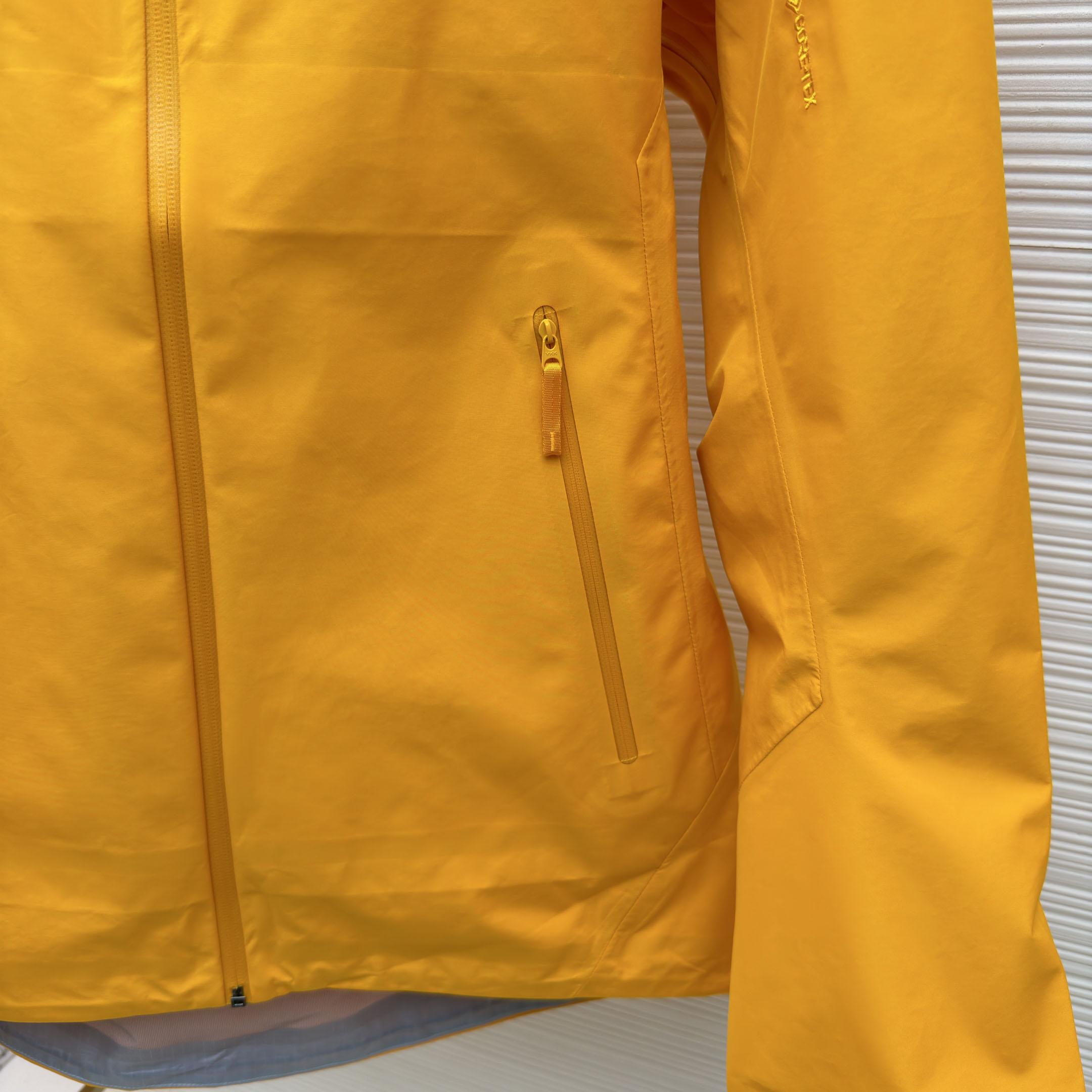 Arc'teryx Beta LT Jacket  - DesignerGu