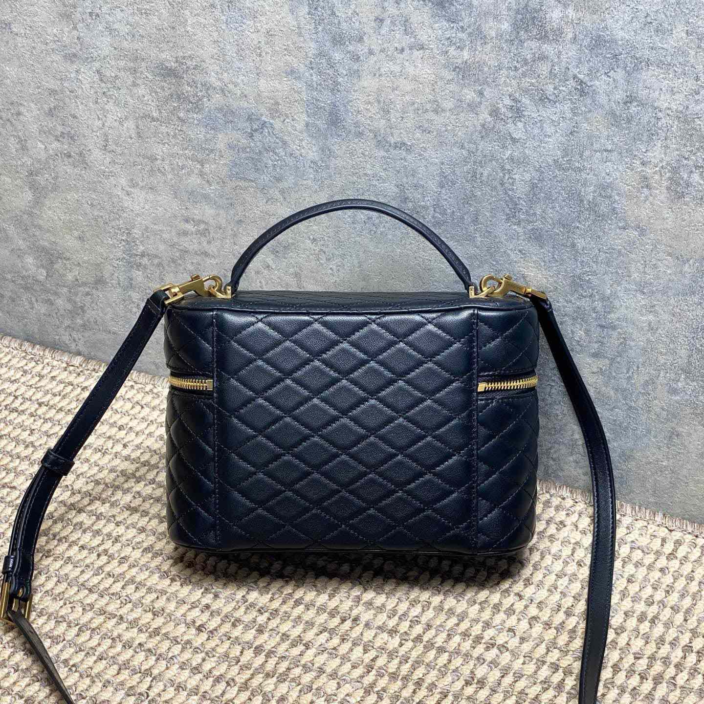 Saint Laurent GABY Vanity Large In Lambskin - DesignerGu