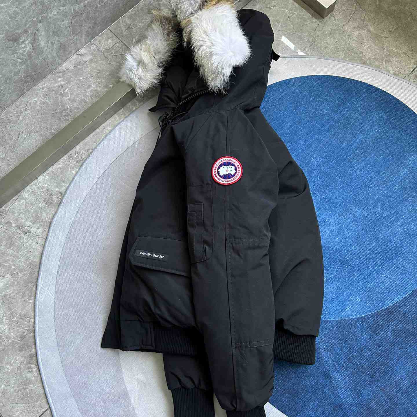 Canada Goose Chilliwack Bomber Jacket - DesignerGu