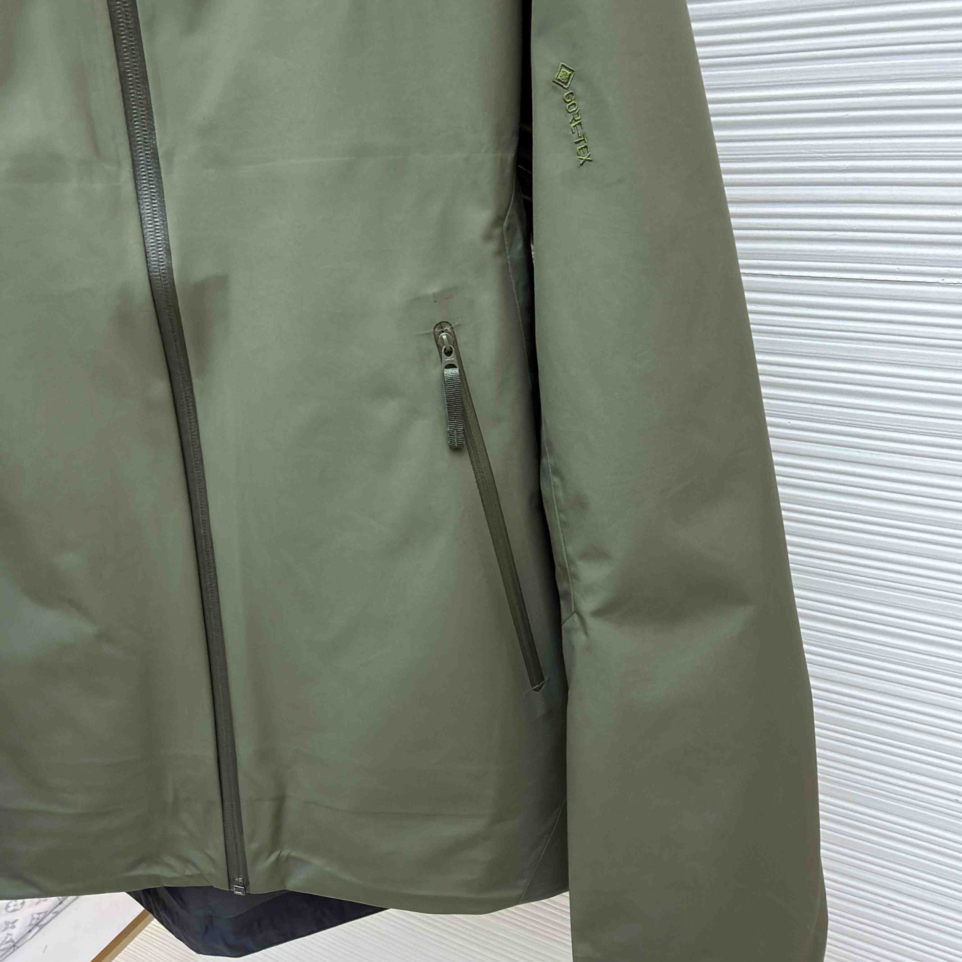Arc'teryx Beta LT Jacket  - DesignerGu
