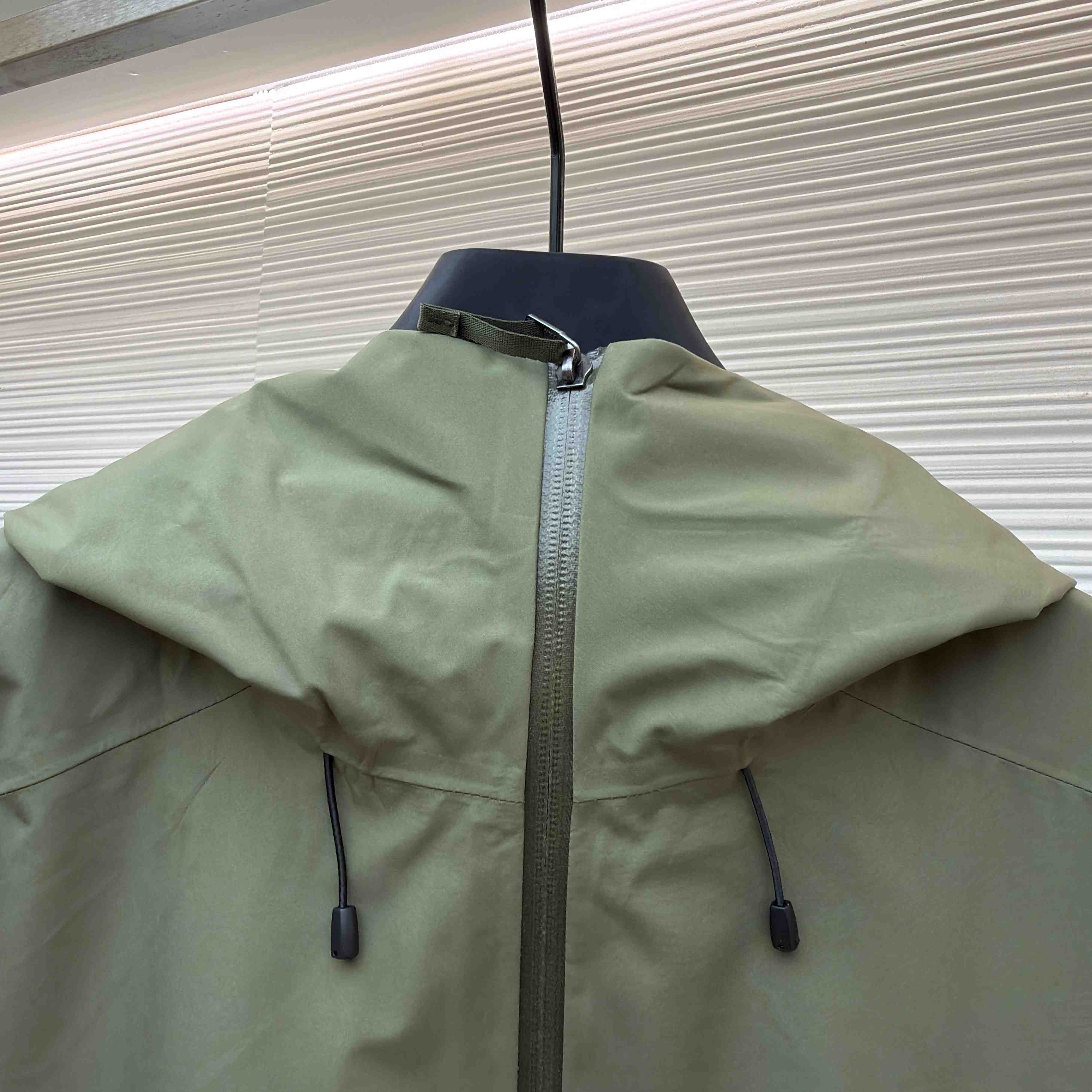 Arc'teryx Beta LT Jacket  - DesignerGu