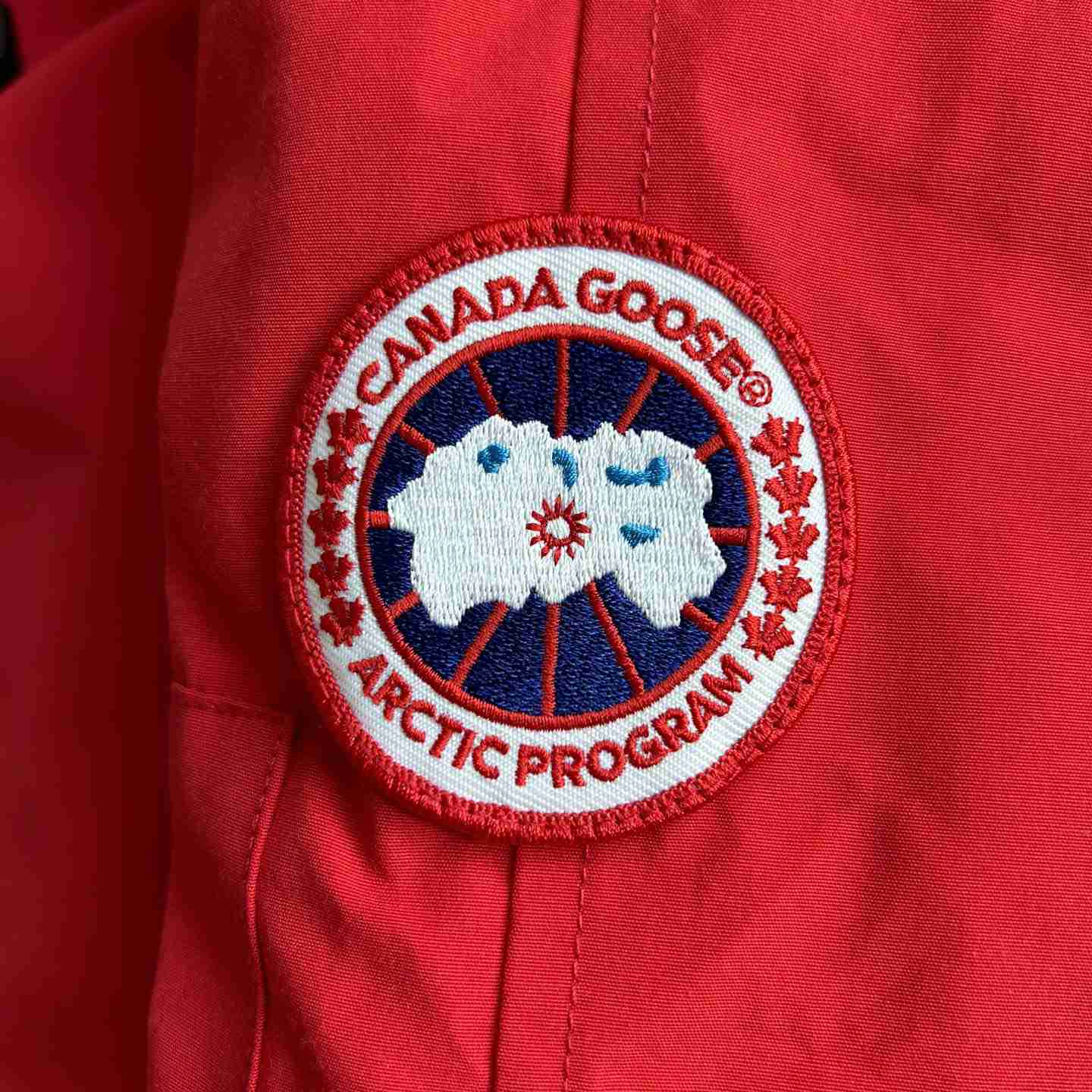 Canada Goose Chilliwack Bomber Jacket - DesignerGu