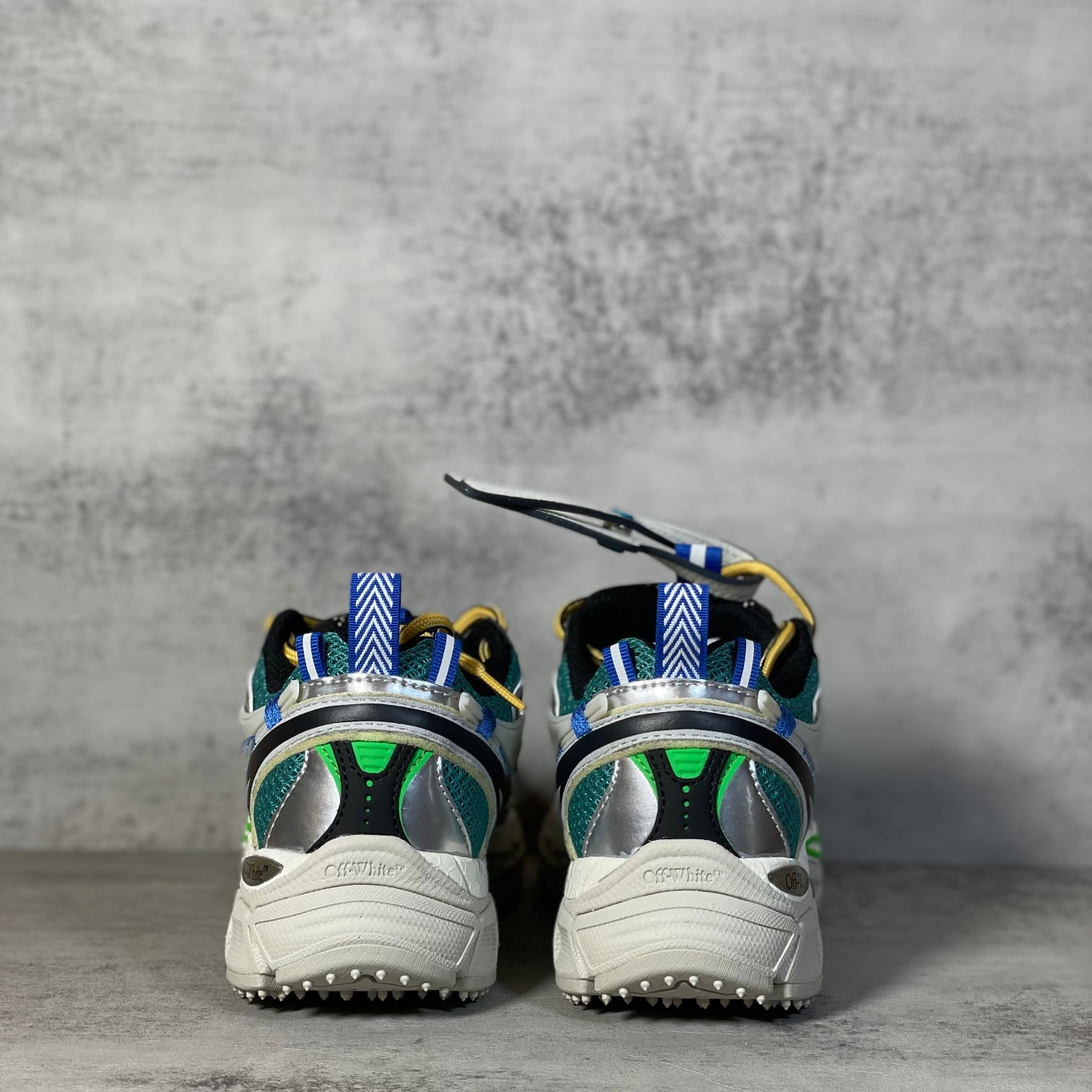 Off-White Be Right Back Paris Sneakers - DesignerGu