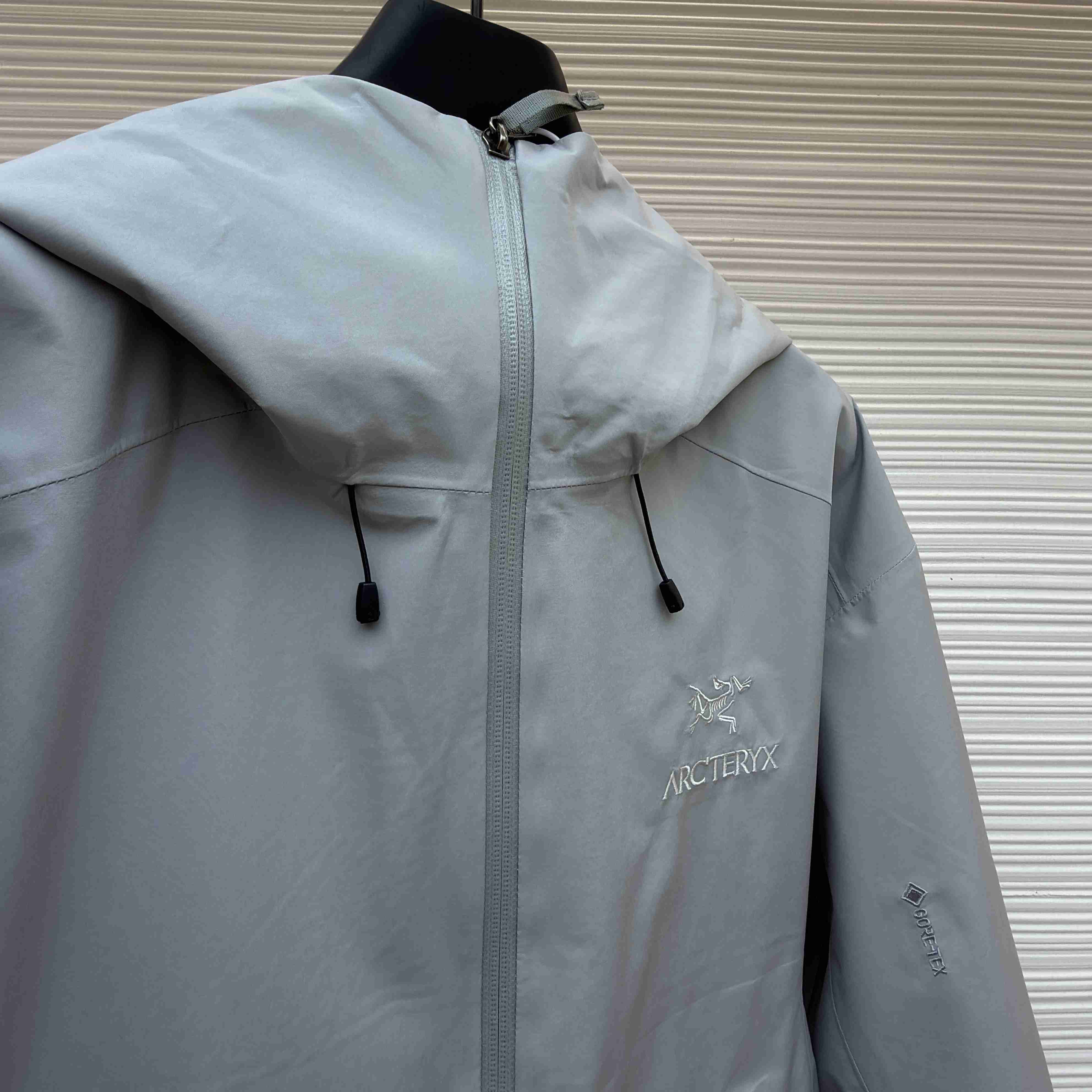 Arc'teryx Beta LT Jacket  - DesignerGu