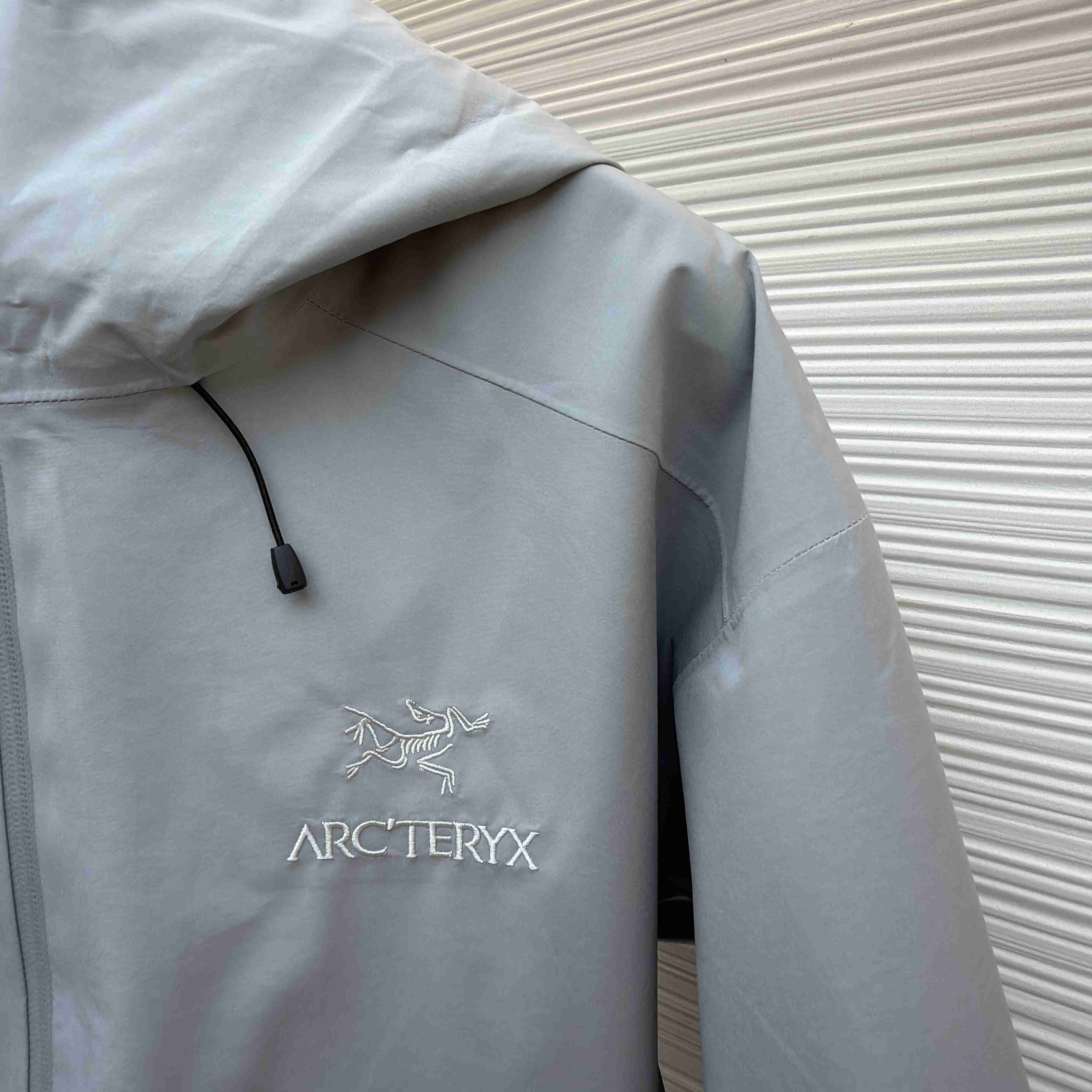 Arc'teryx Beta LT Jacket  - DesignerGu