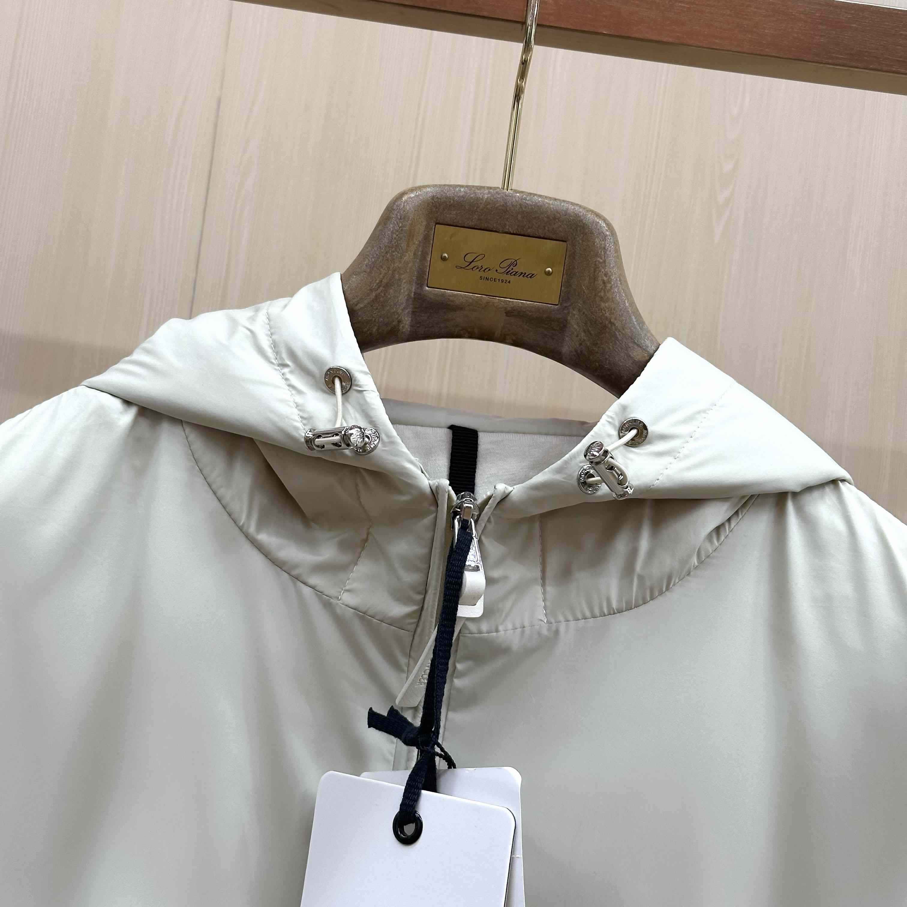 Moncler Domene Hooded Jacket - DesignerGu