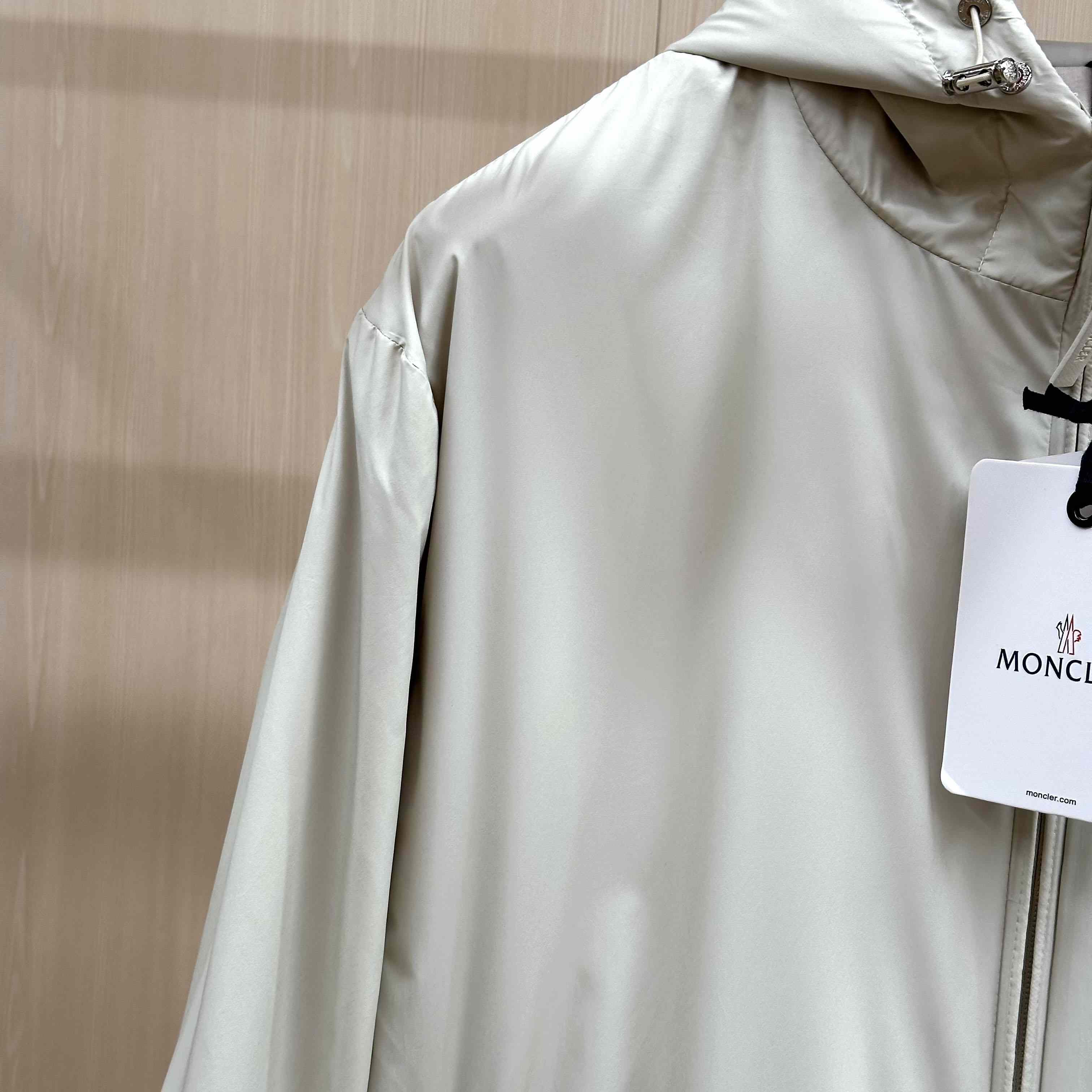 Moncler Domene Hooded Jacket - DesignerGu