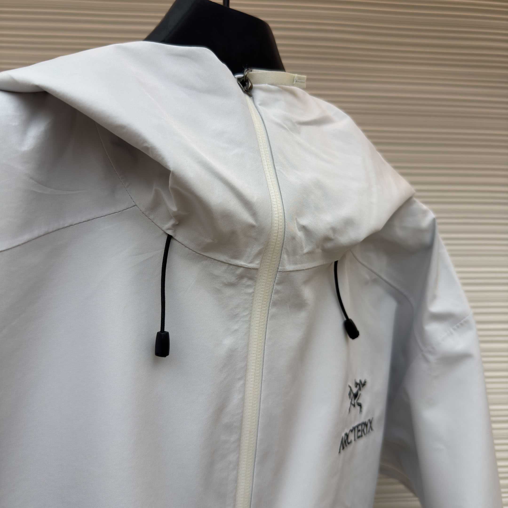 Arc'teryx Beta LT Jacket  - DesignerGu