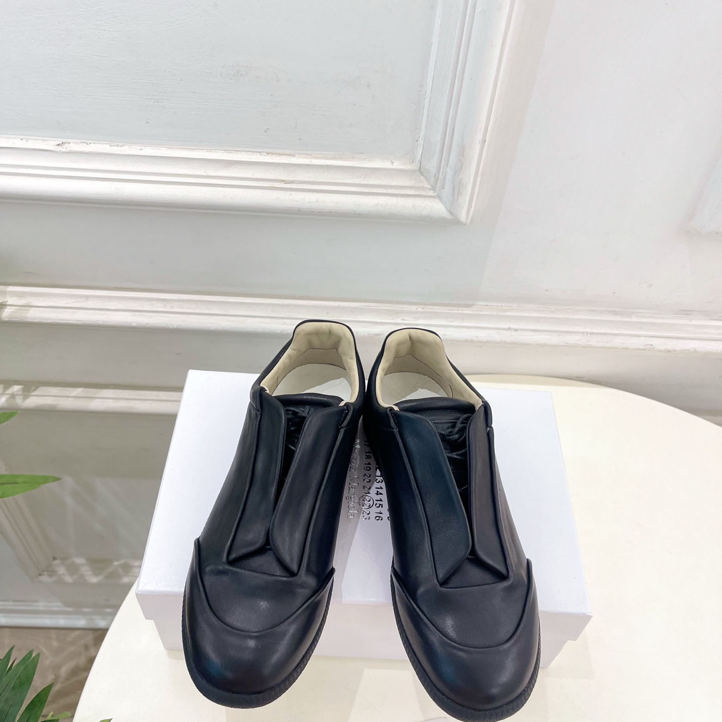 Maison Margiela  Future Low Sneaker - DesignerGu