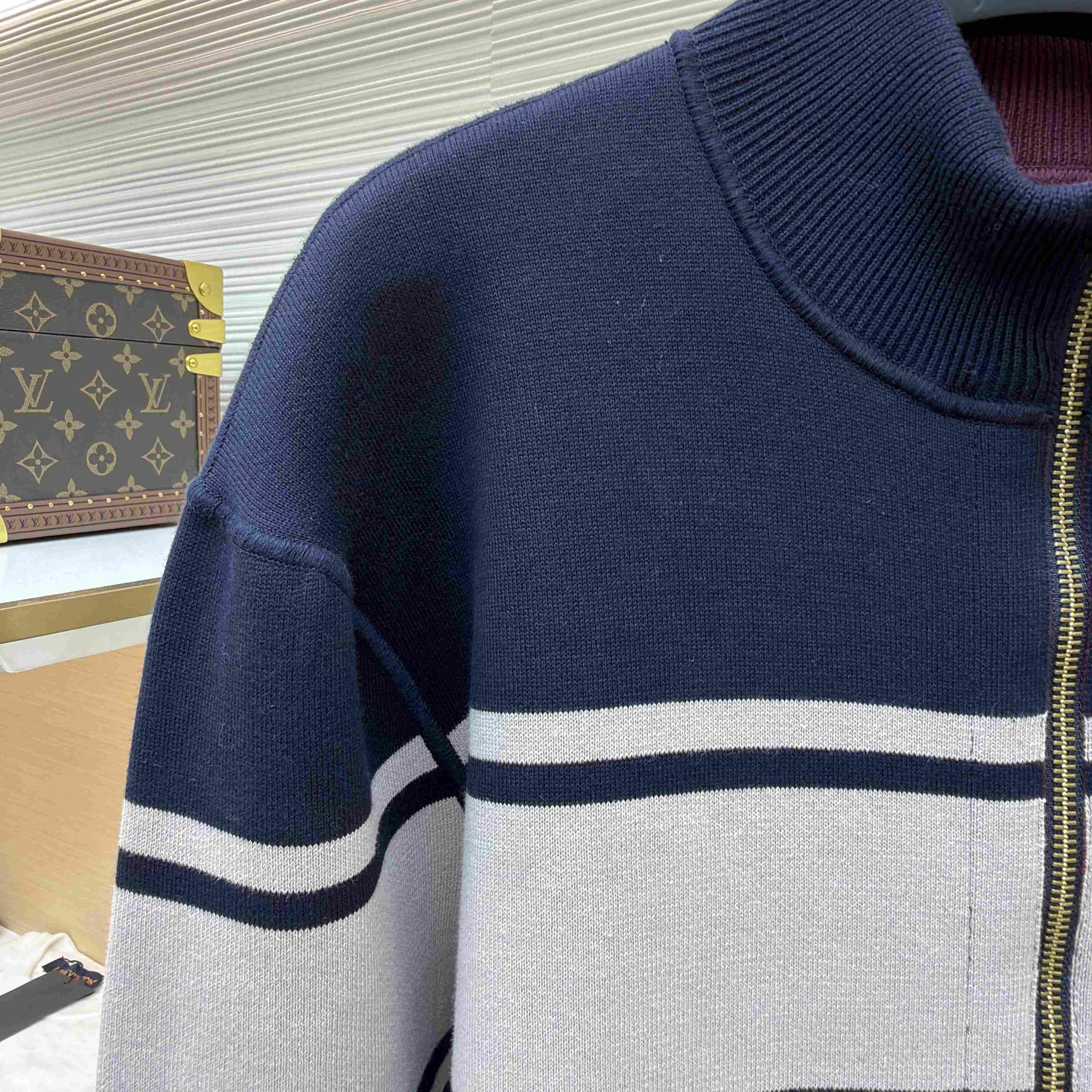 Louis Vuitton Double Face Reversible Jacquard Track Top 1AKLUS - DesignerGu