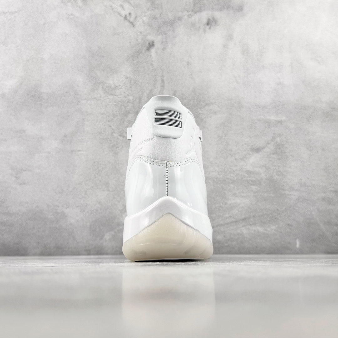 Jordan  Comme des Garçons × Jordan Air Jordan 11 Sneakers IV7639-100 - DesignerGu