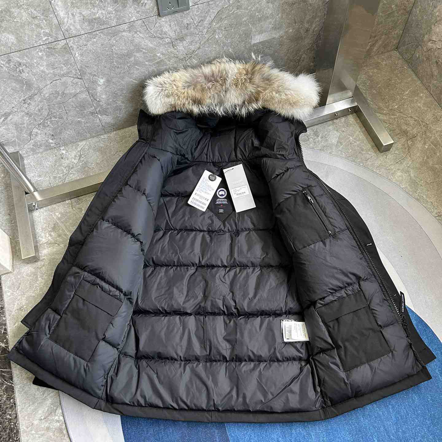 Canada Goose Chateau Parka Fusion Fit Jacket - DesignerGu