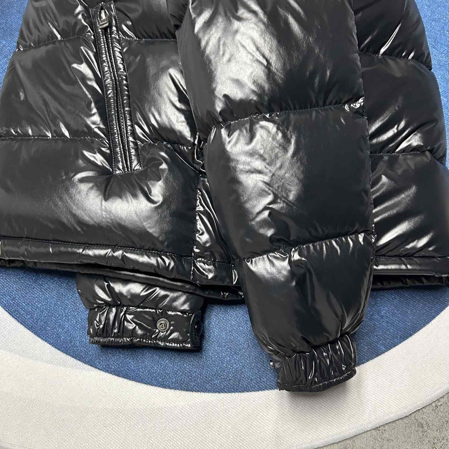 Moncler Maya Hooded Short Down Jacket - DesignerGu