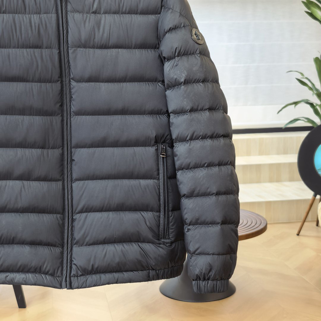 Moncler Solienn Hooded Short Down Jacket - DesignerGu