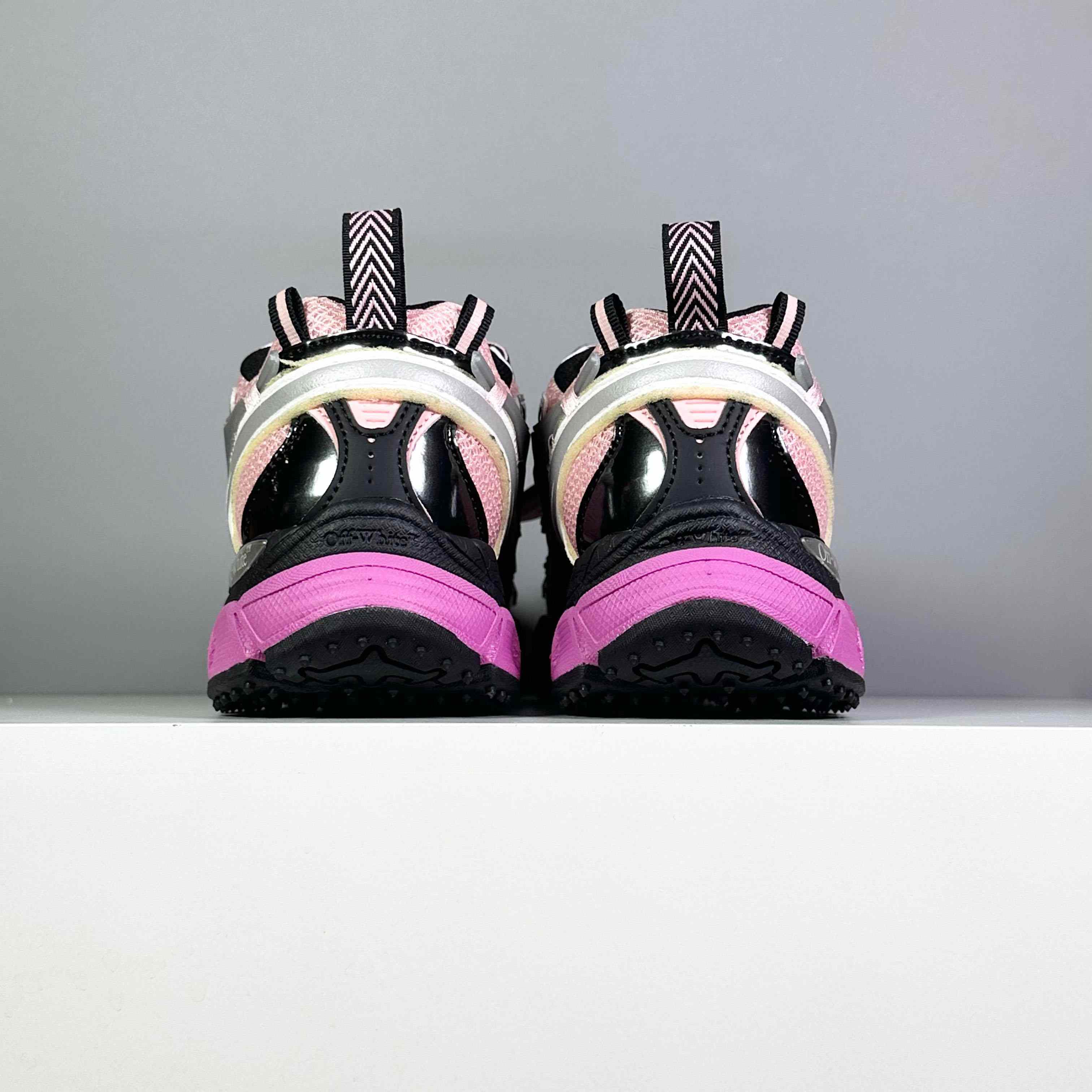 Off-White Be Right Back Sneakers - DesignerGu