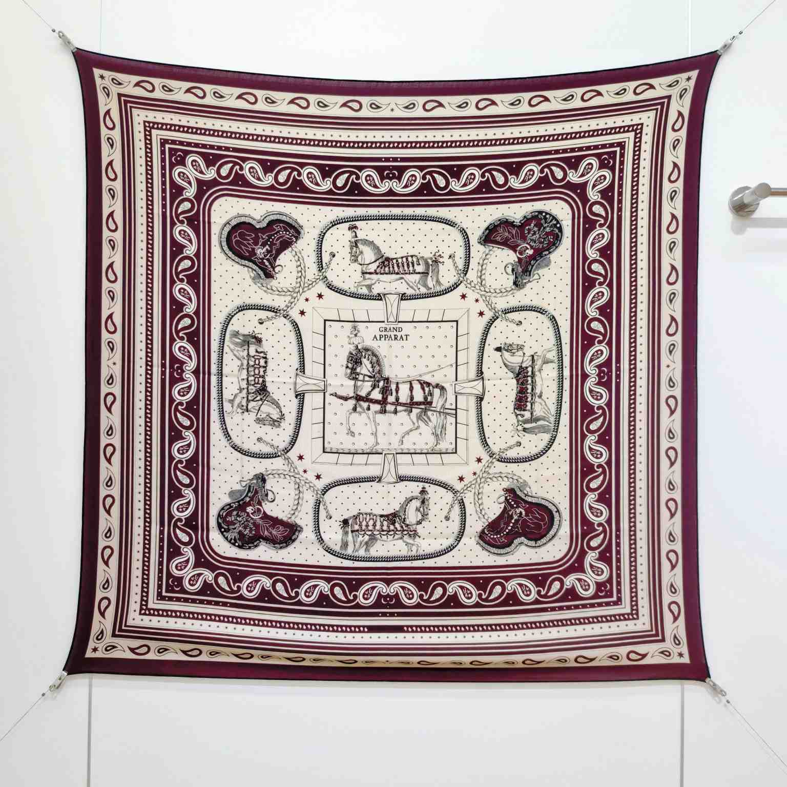 Hermes Grand Apparat Bandana Shawl 140 - DesignerGu