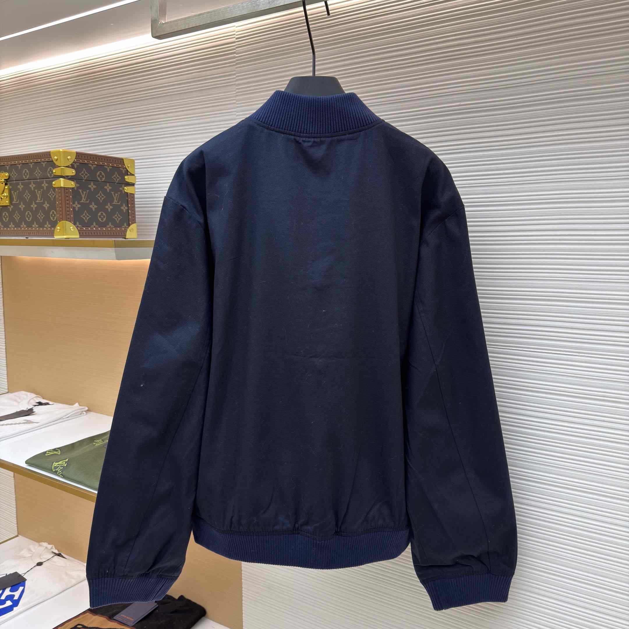 Louis Vuitton LV Lovers Bomber 1AGHW7 - DesignerGu