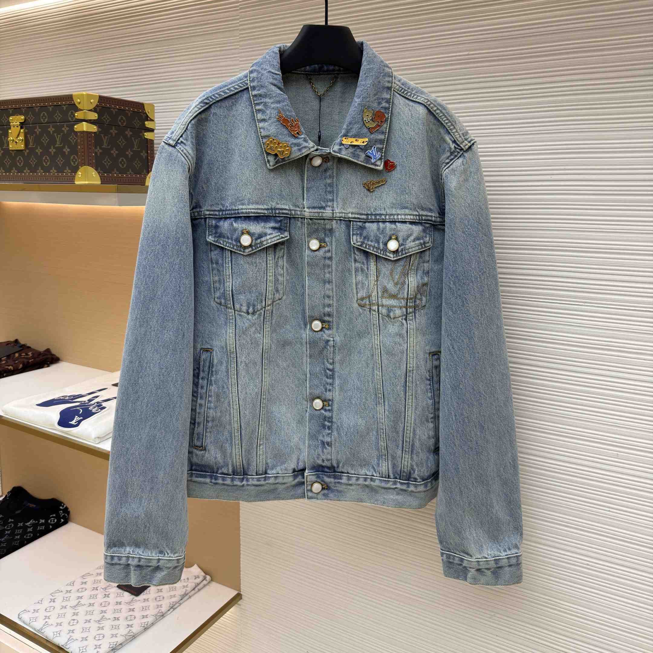 Louis Vuitton Chinese Valentine’s Day LV Denim Trucker Jacket 1AKOSU - DesignerGu