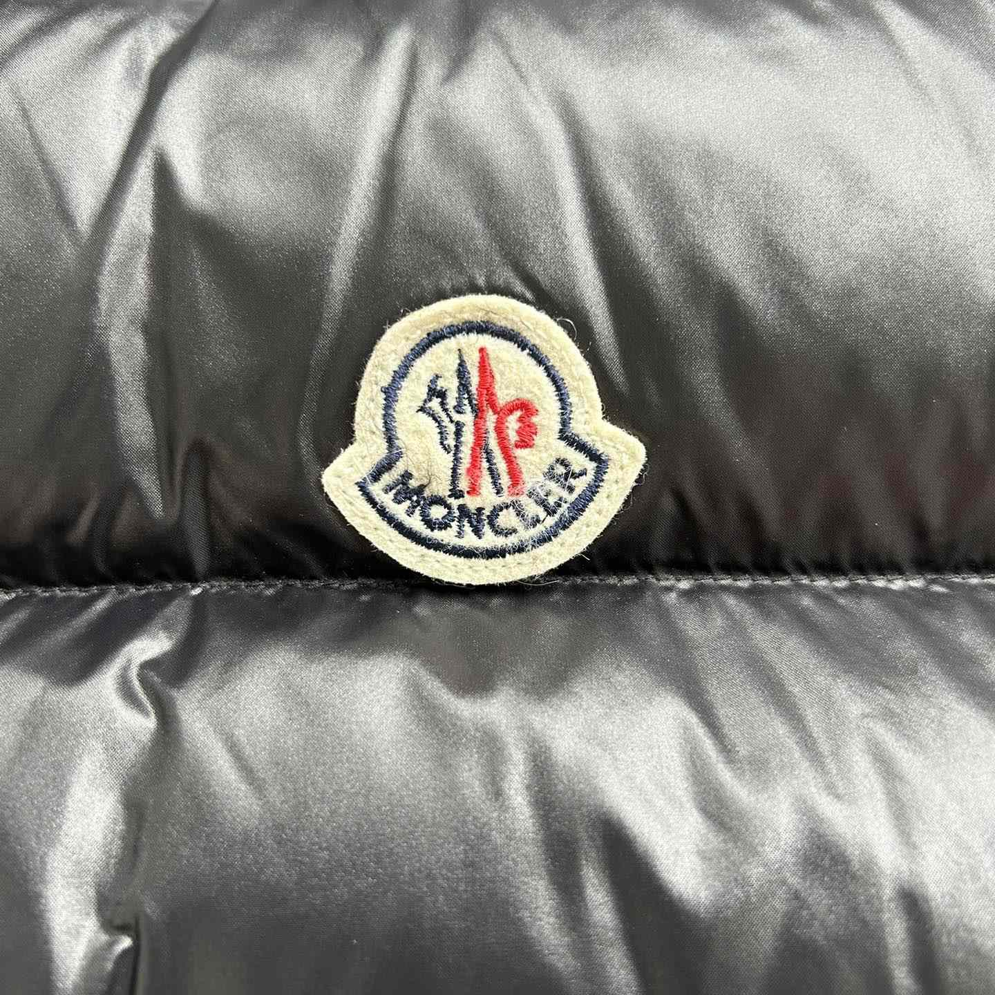 Moncler Tib Down Vest - DesignerGu